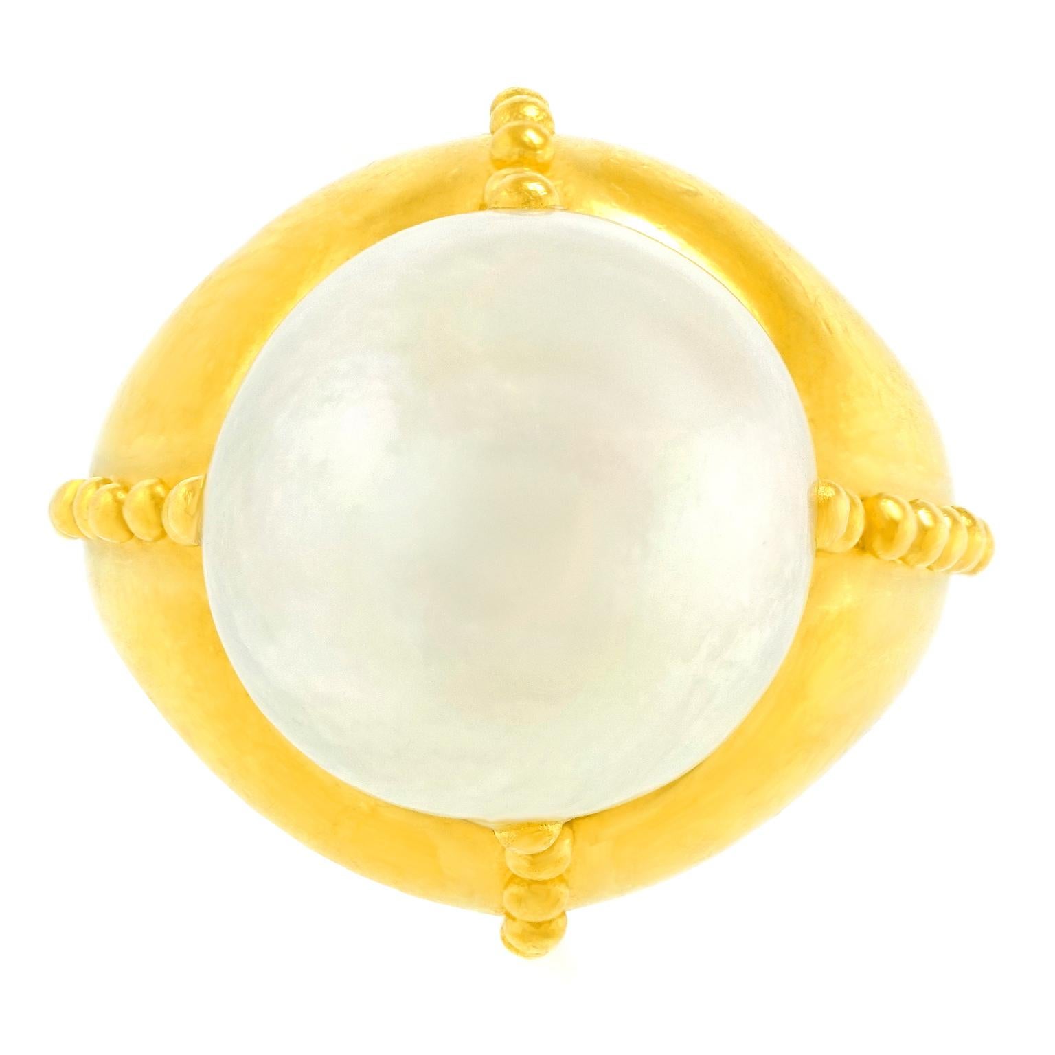 Anillo masivo de perlas Organo Chic 22k Corte redondo en venta