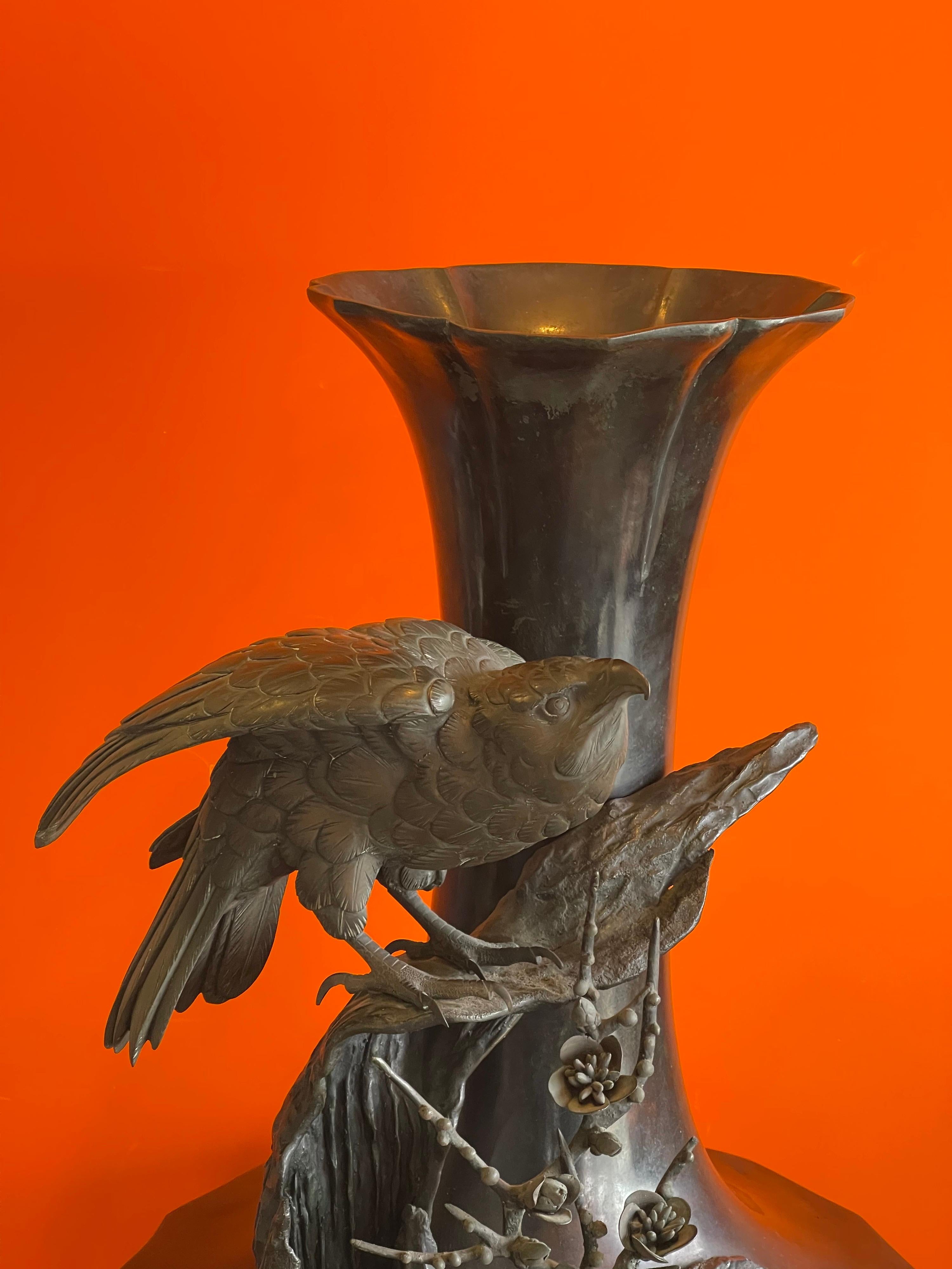 Massive Patinated Bronze Meiji Period Raven Vase 5