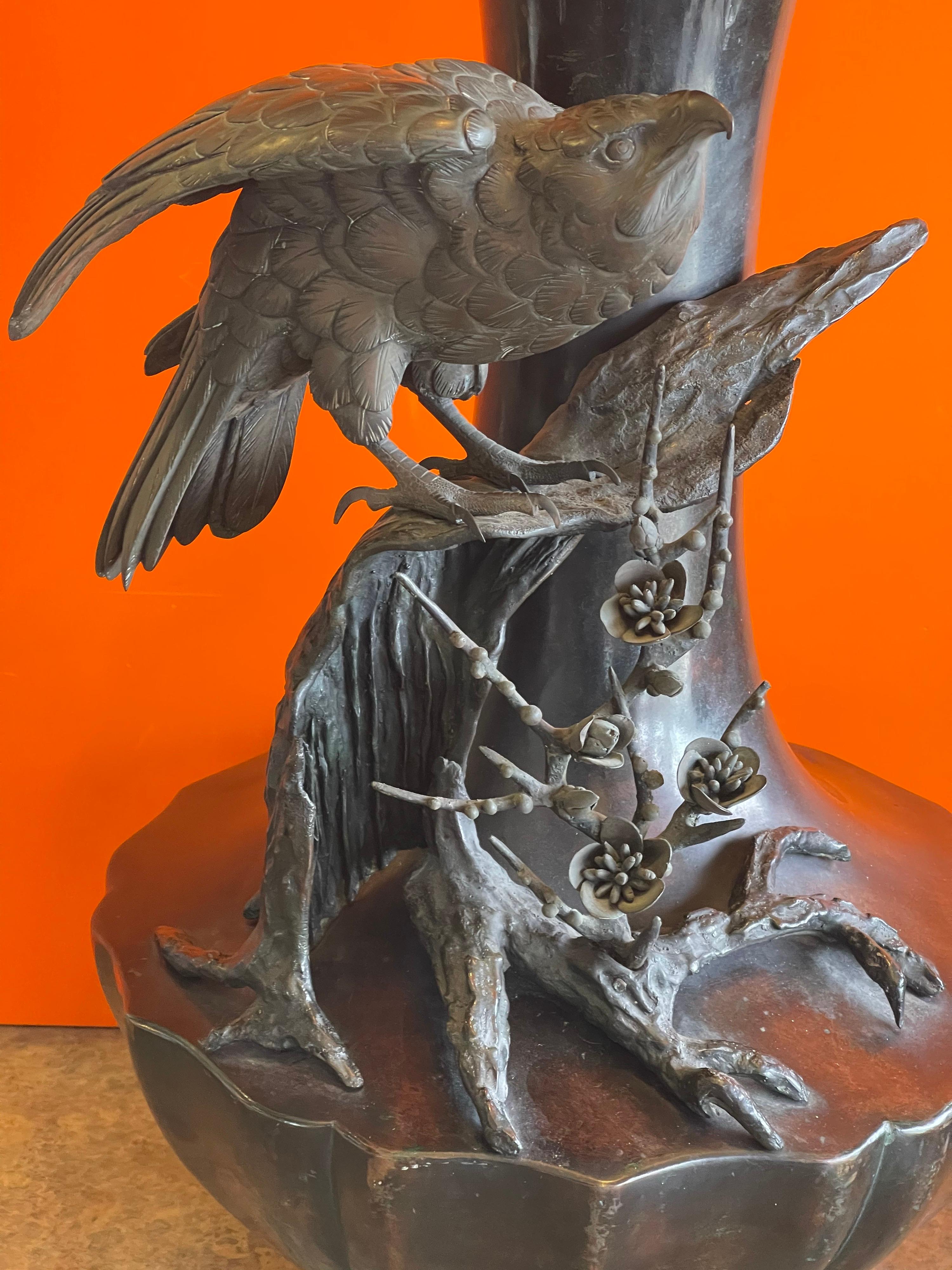 Massive Patinated Bronze Meiji Period Raven Vase 4