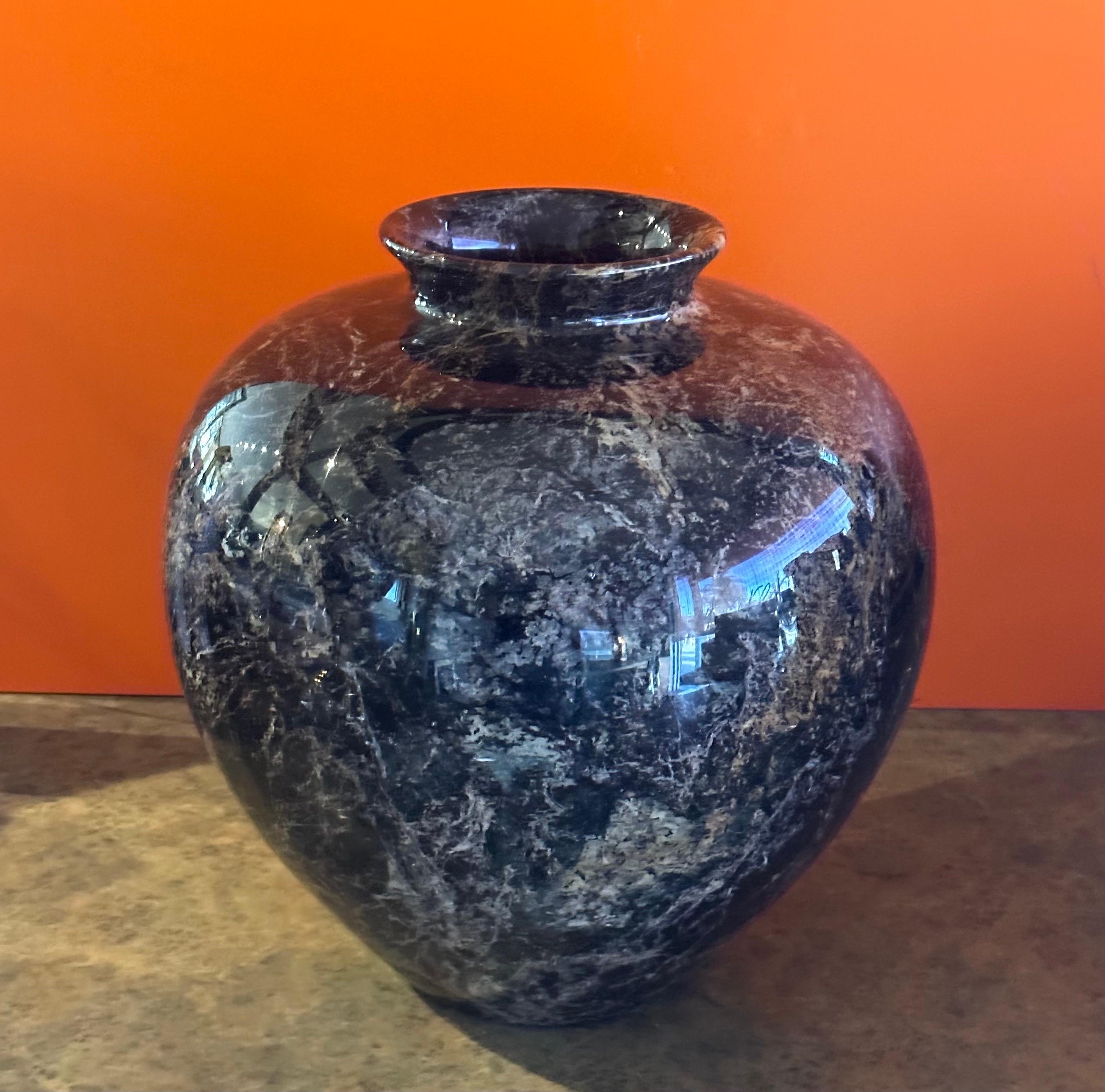 Massive Post-Modern Italian Marble Vase For Sale 7