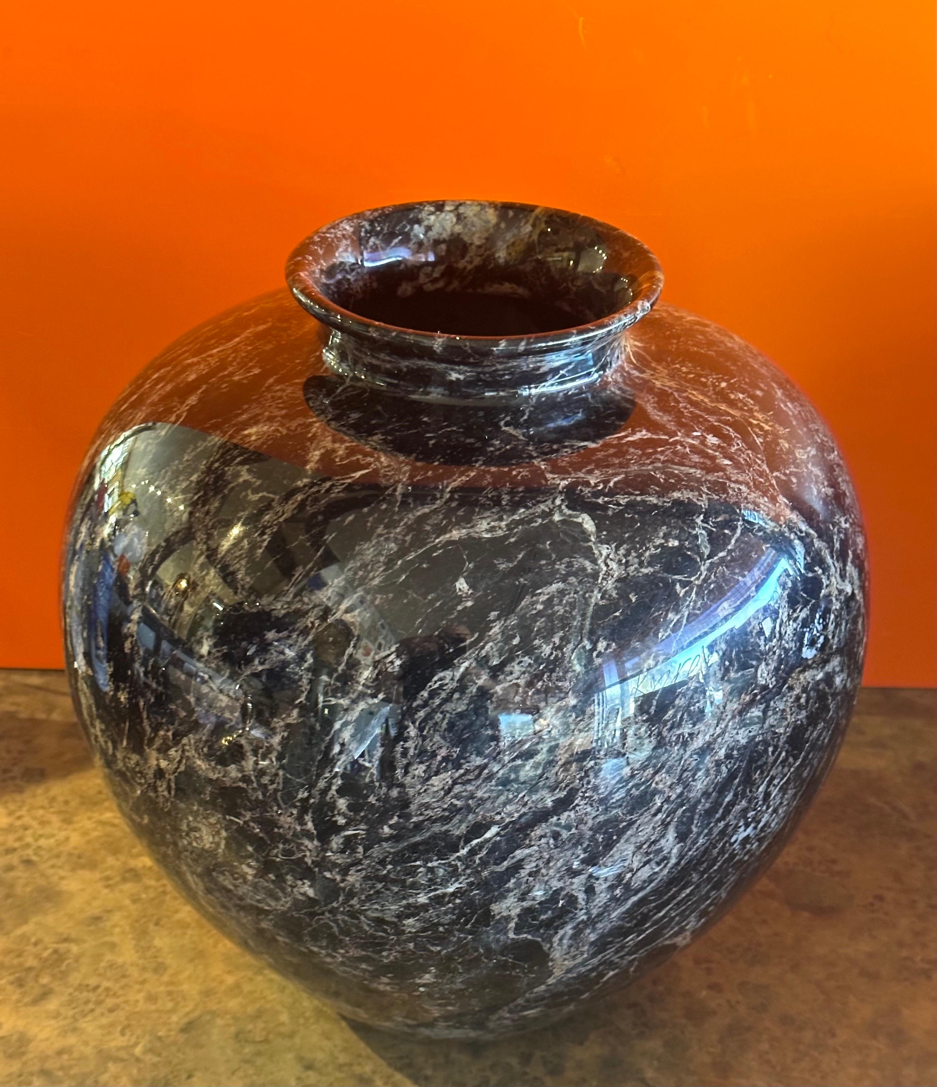 Massive Post-Modern Italian Marble Vase In Good Condition For Sale In San Diego, CA
