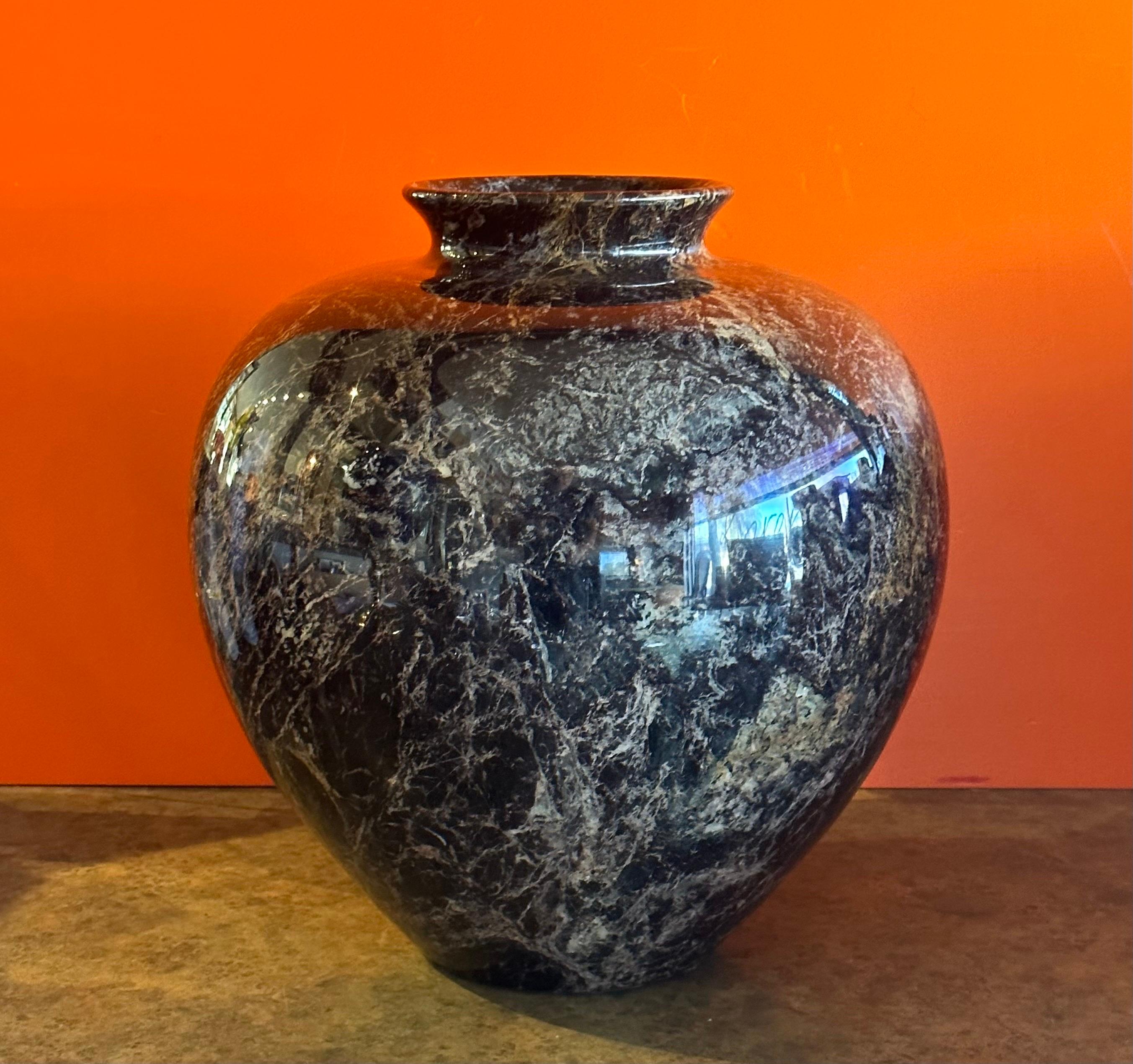 Massive Post-Modern Italian Marble Vase For Sale 1
