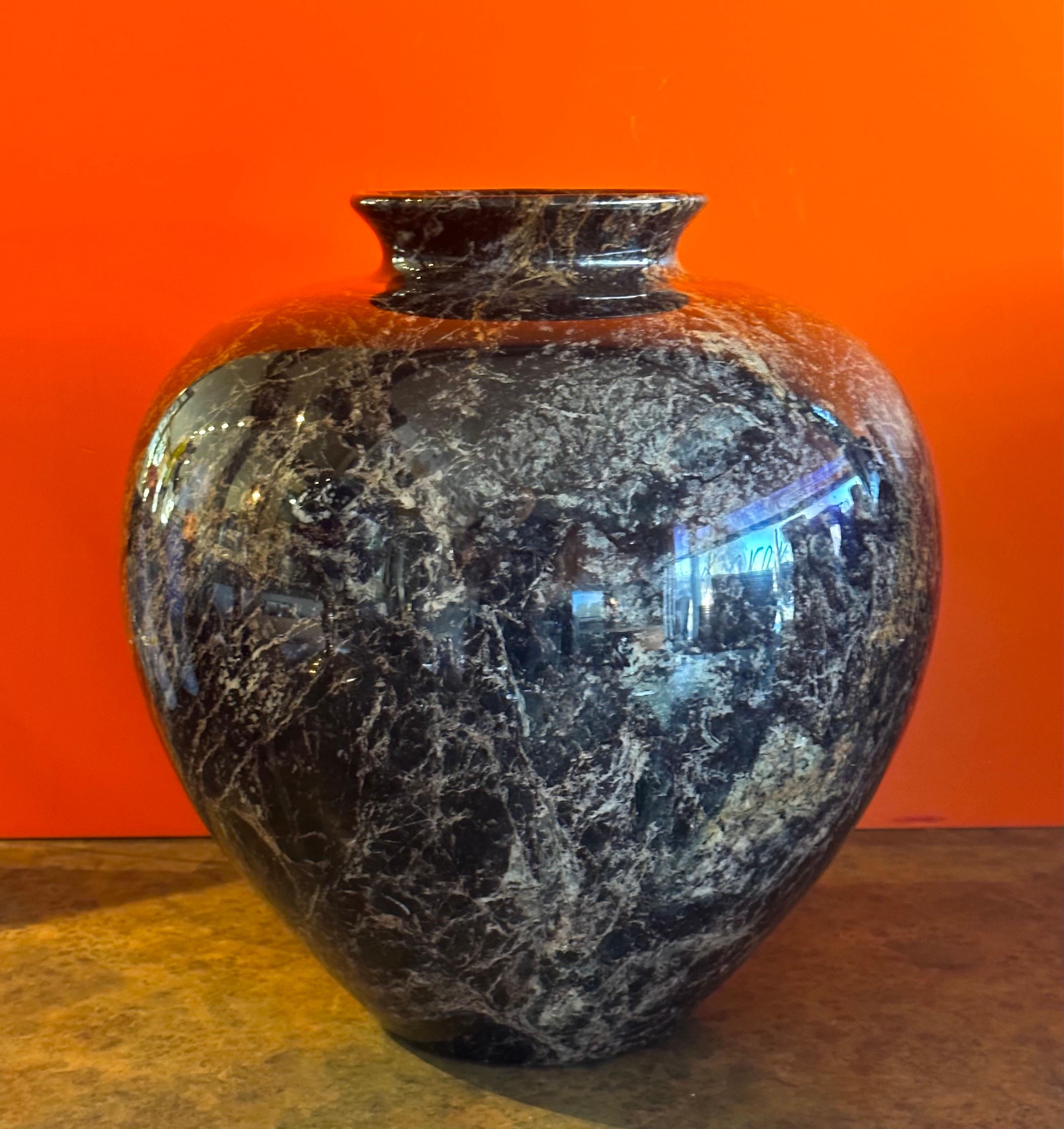 Massive Post-Modern Italian Marble Vase For Sale 2
