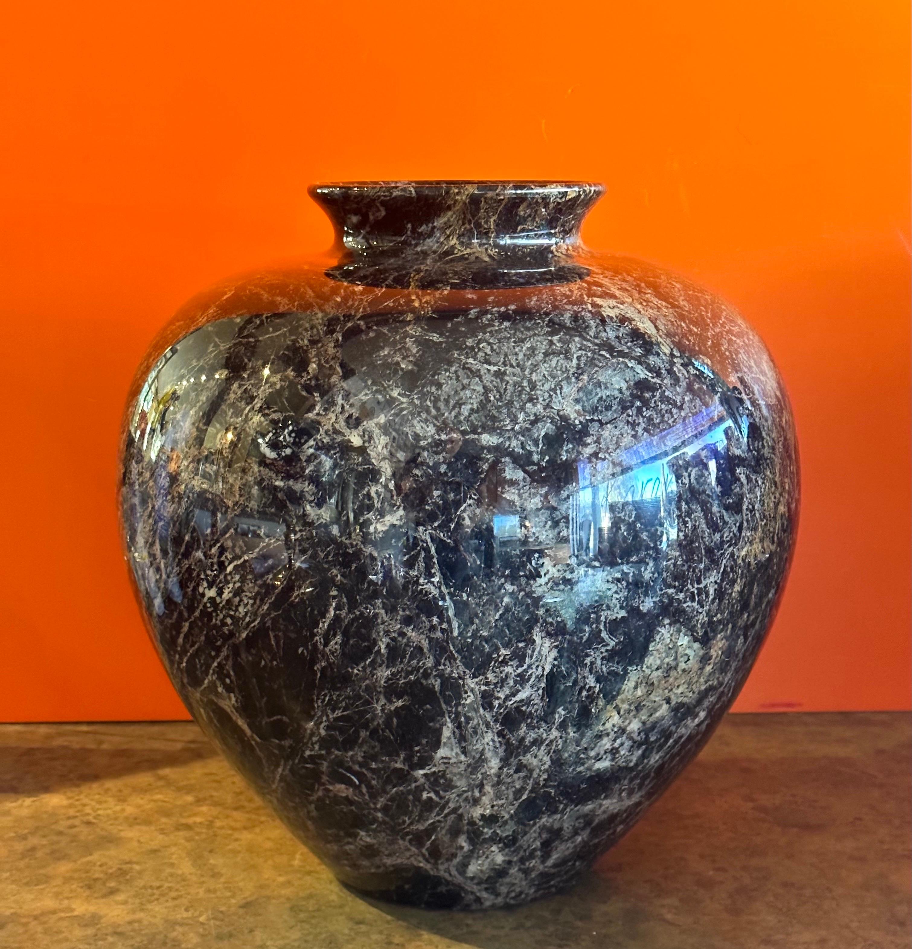 Massive Post-Modern Italian Marble Vase For Sale 3