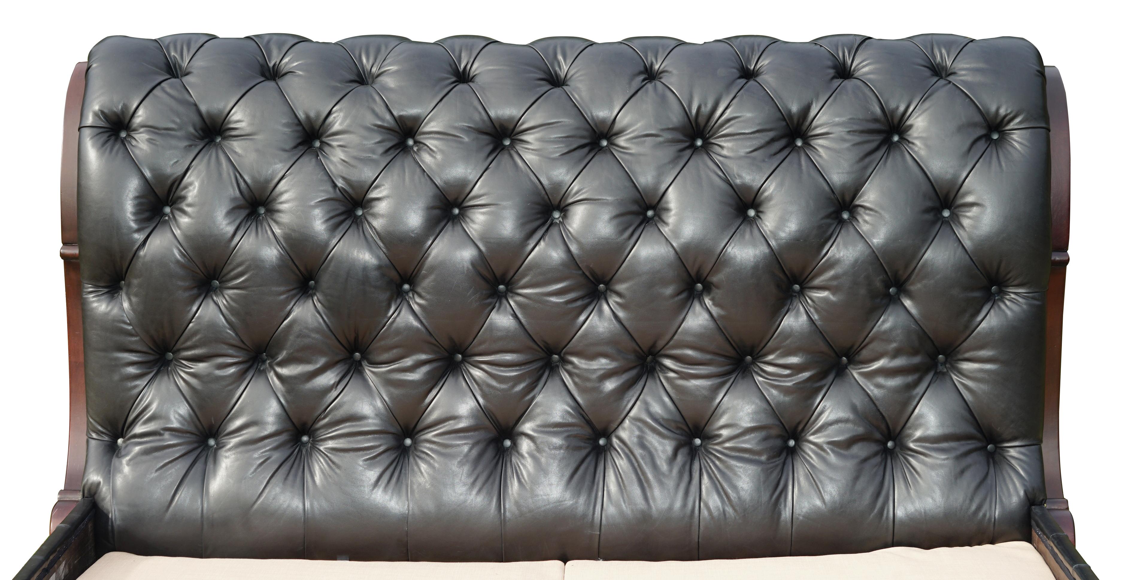 Hand-Crafted Massive Ralph Lauren Clivedon Black Leather Chesterfield Bed For Sale