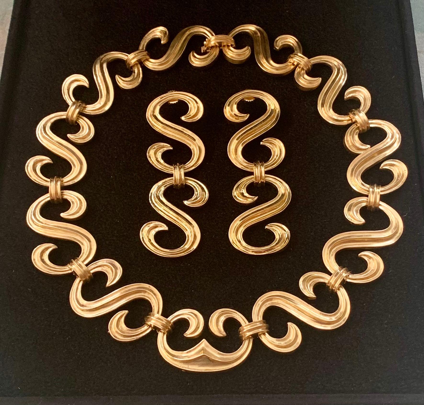 Robert Wander, ensemble colliers et boucles d'oreilles fantaisie en or jaune 18 carats, France en vente 2