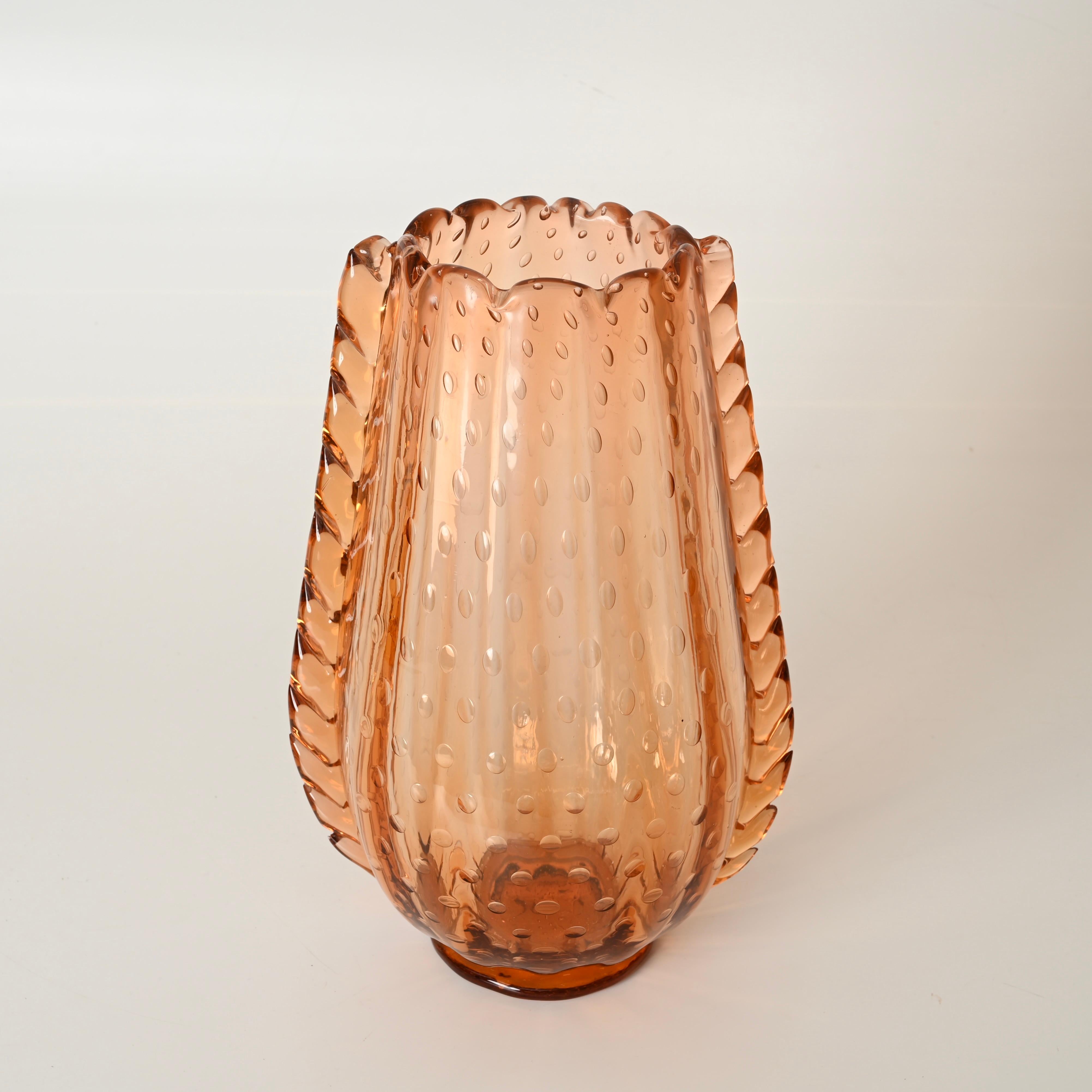 Gran jarrón salmón de cristal soplado de Murano 