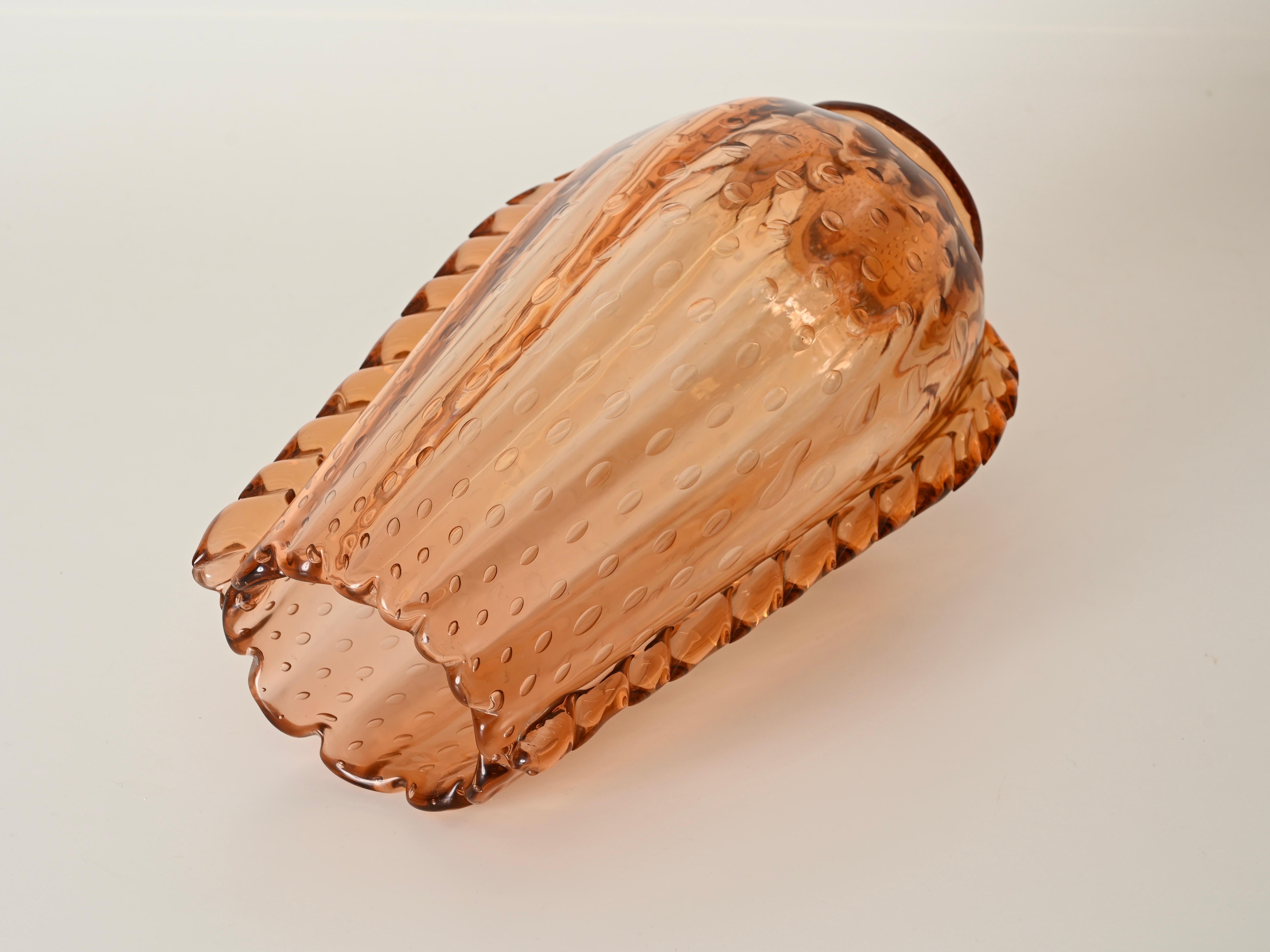 Gran jarrón salmón de cristal soplado de Murano 