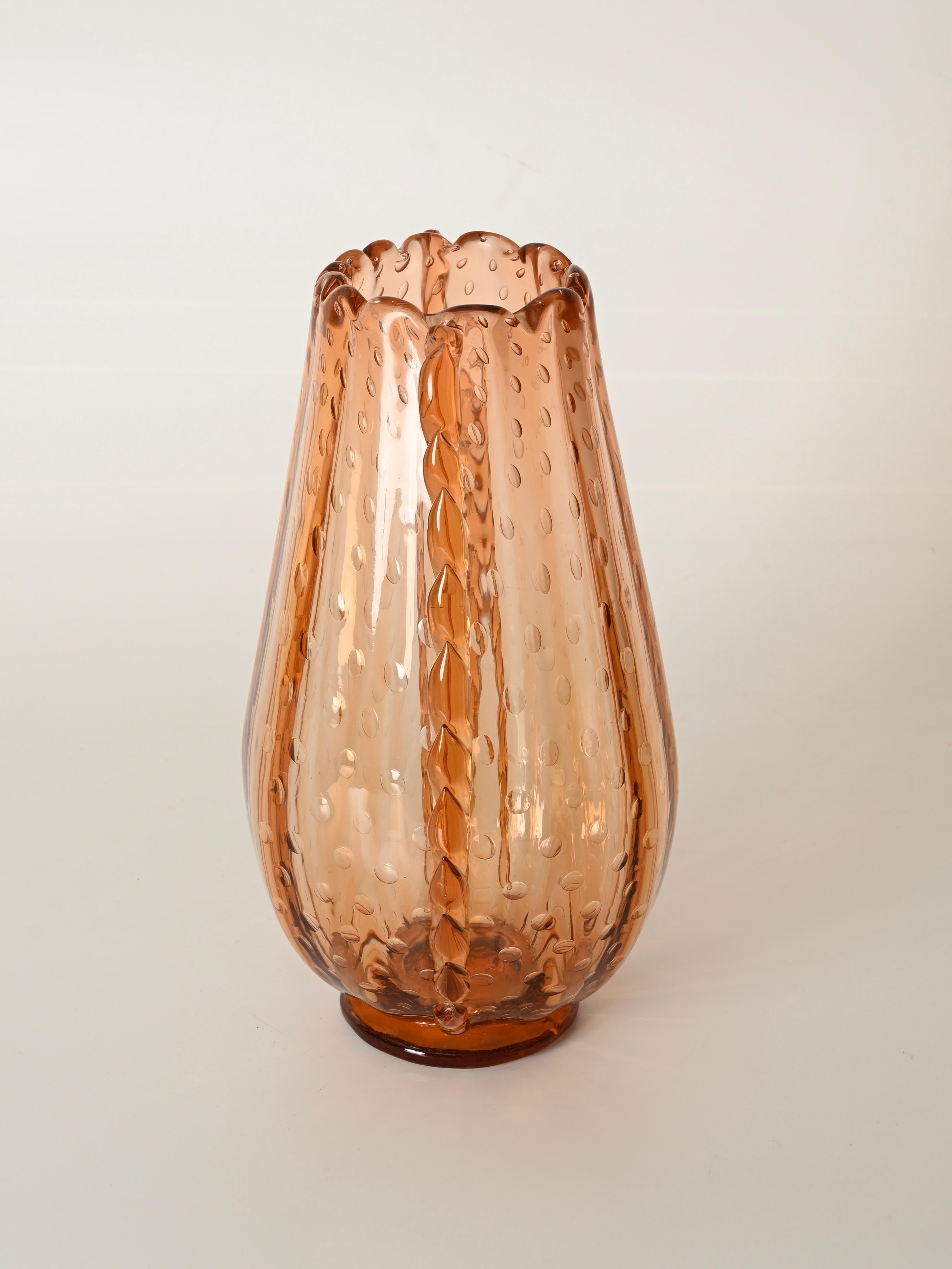 Gran jarrón salmón de cristal soplado de Murano 
