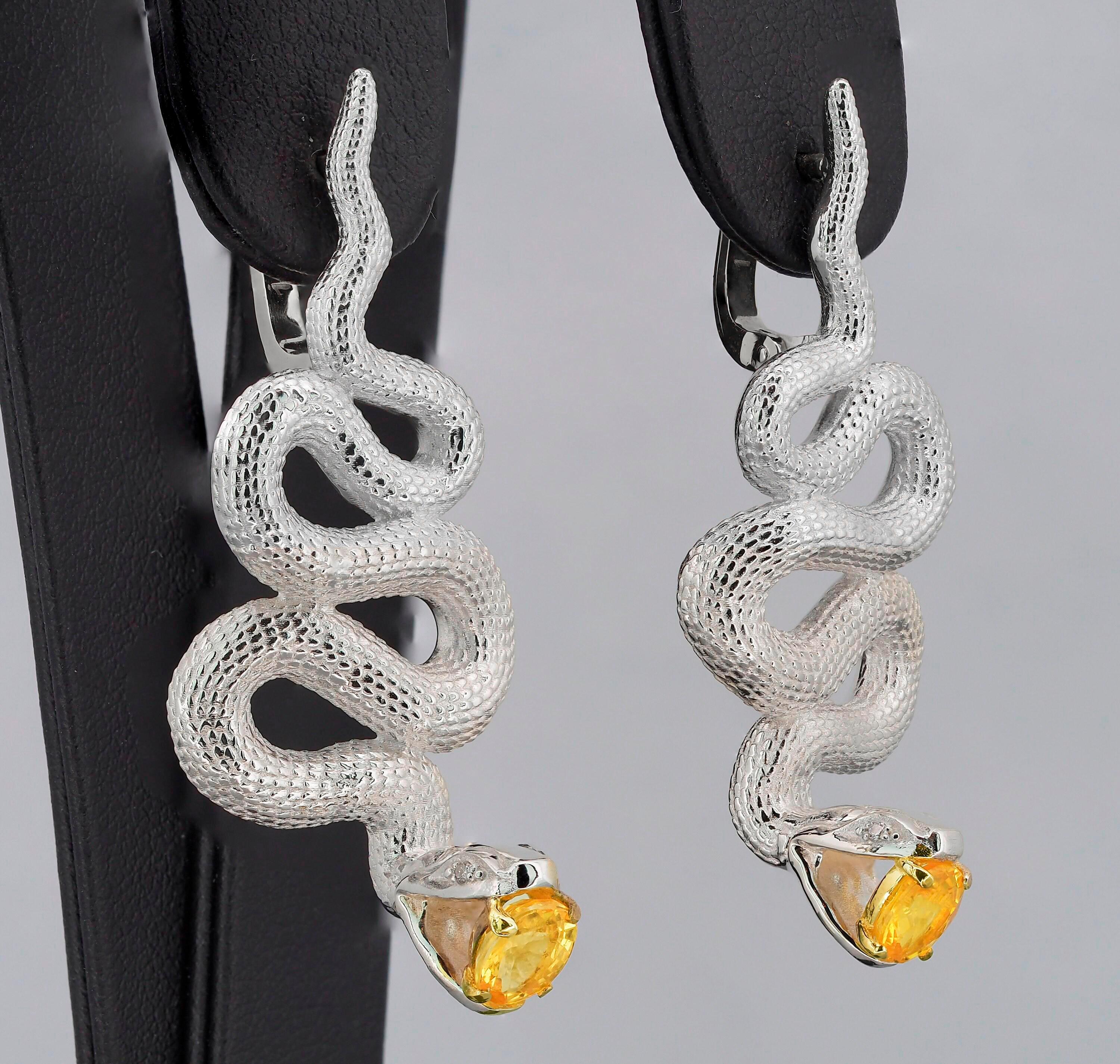 Women's Massive snake earrings with sapphires For Sale