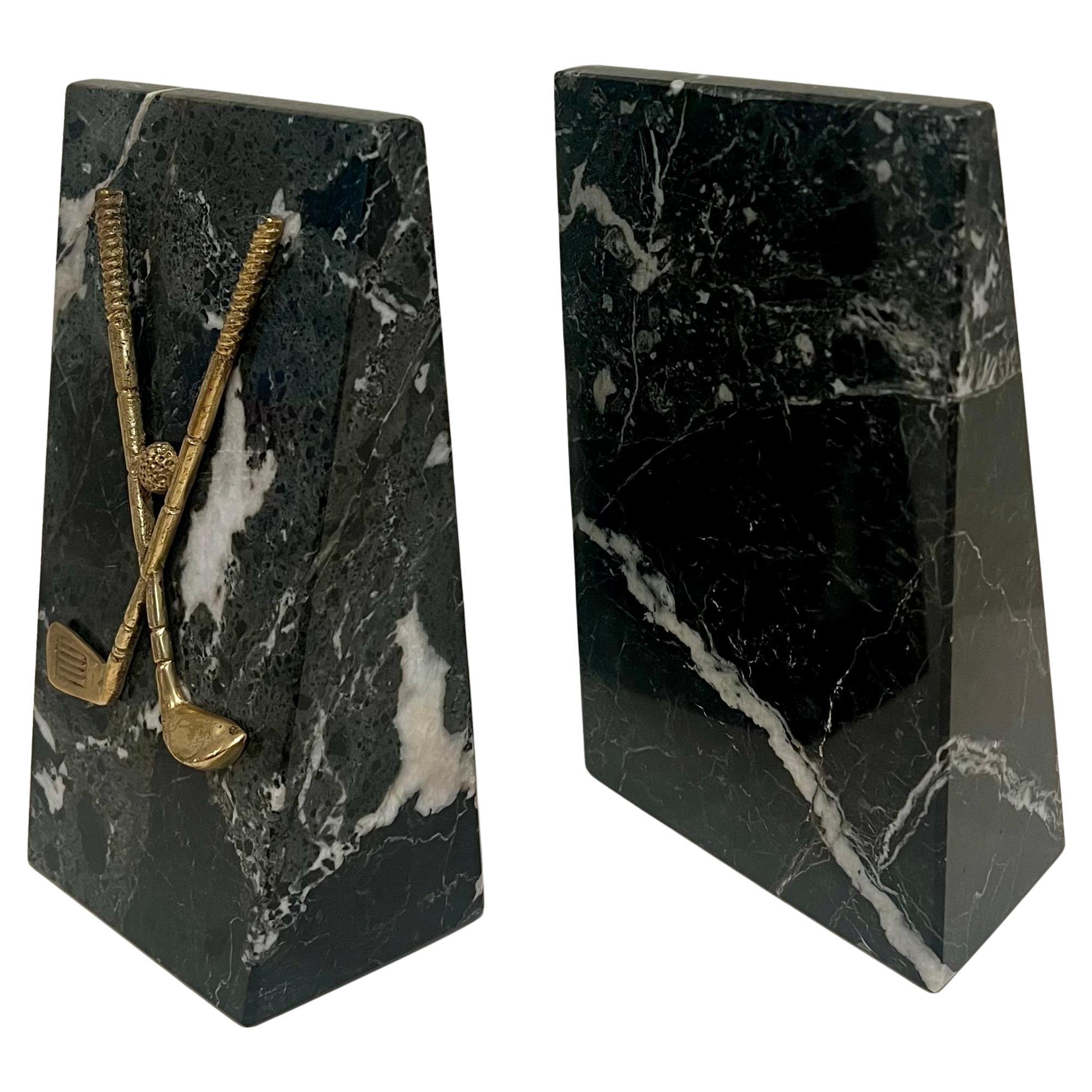 Mid-Century moderno Marmo nero massiccio con accenti in ottone a tema golfistico in vendita