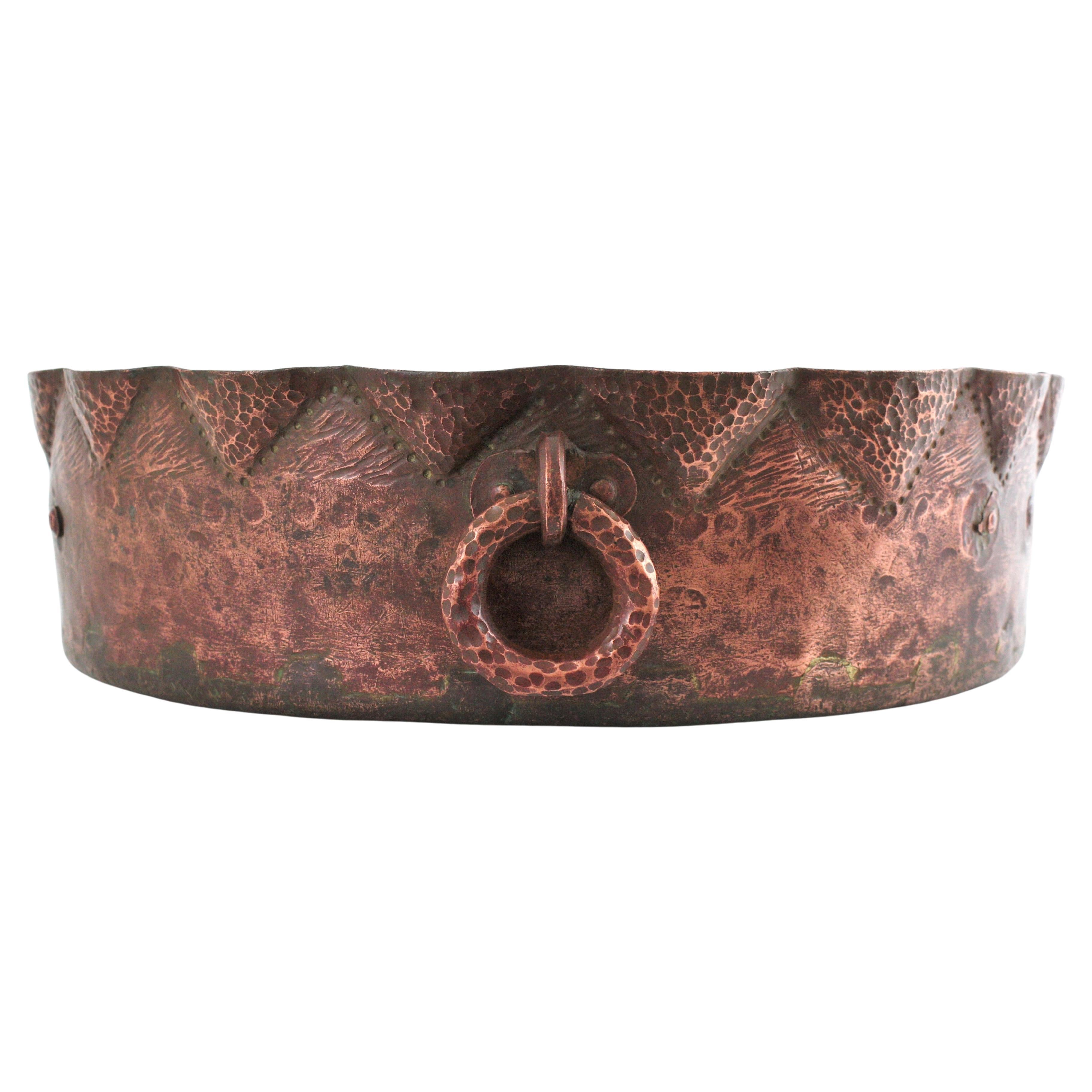 Hammered Massive Spanish Copper Cauldron / Wine Cooler / Drinks Stand For Sale