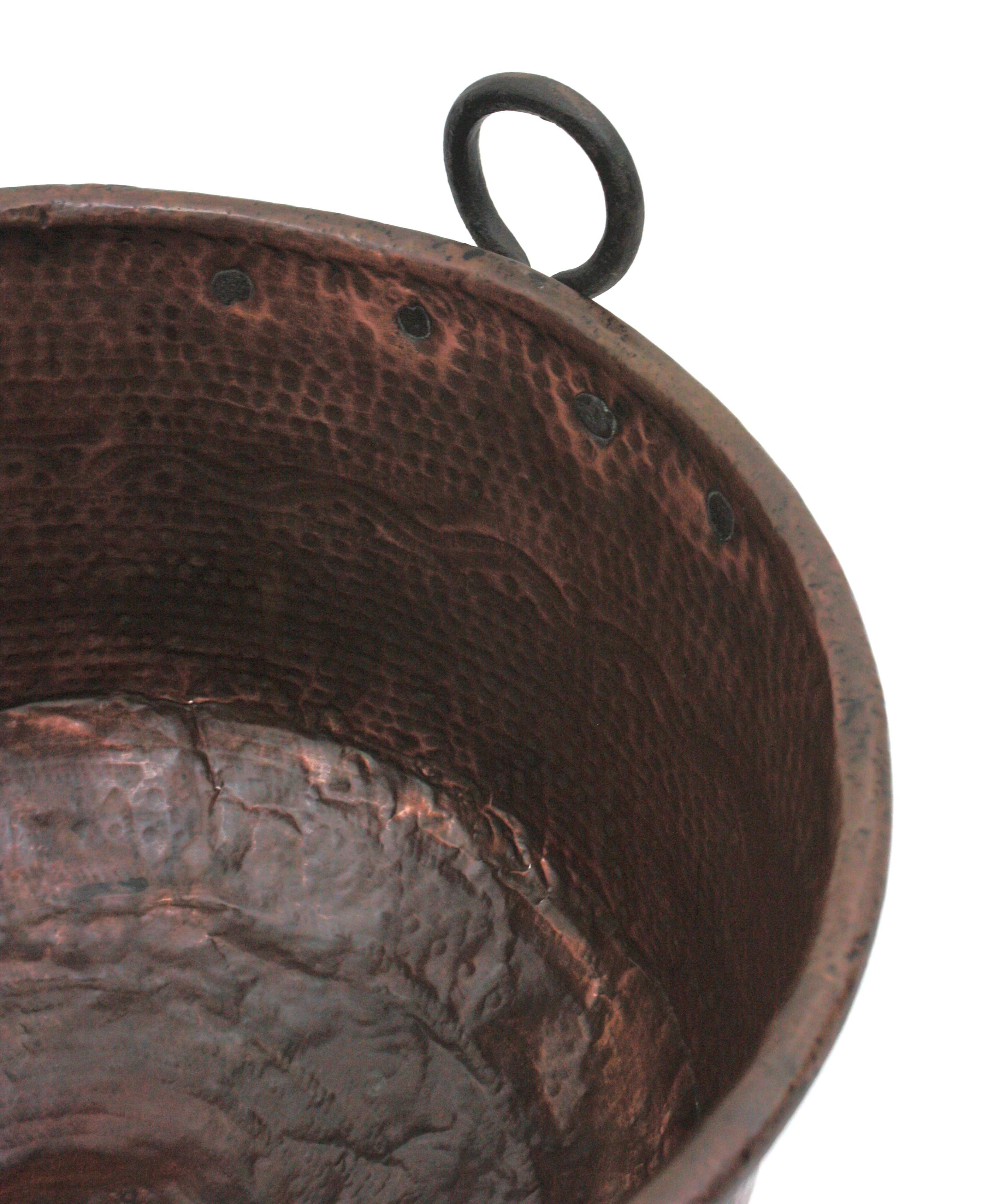 Massive Spanish Copper Cauldron with Iron Handles For Sale 12