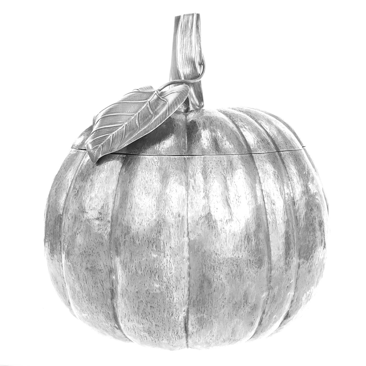 Massive Sterling Pumpkin by Fratelli Cacchione In Excellent Condition In Litchfield, CT