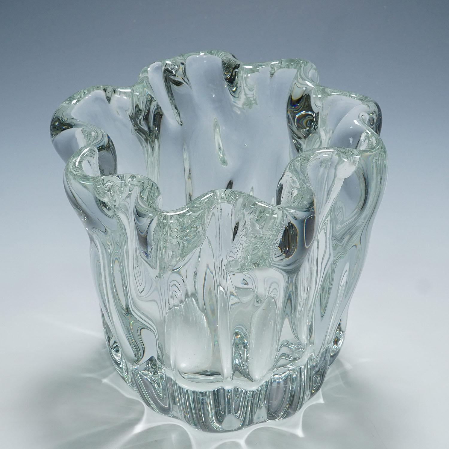Finlandais Massive Stump of a Tree Art Glass Bowl de Tapio Wirkkala pour Iittala 1951 en vente