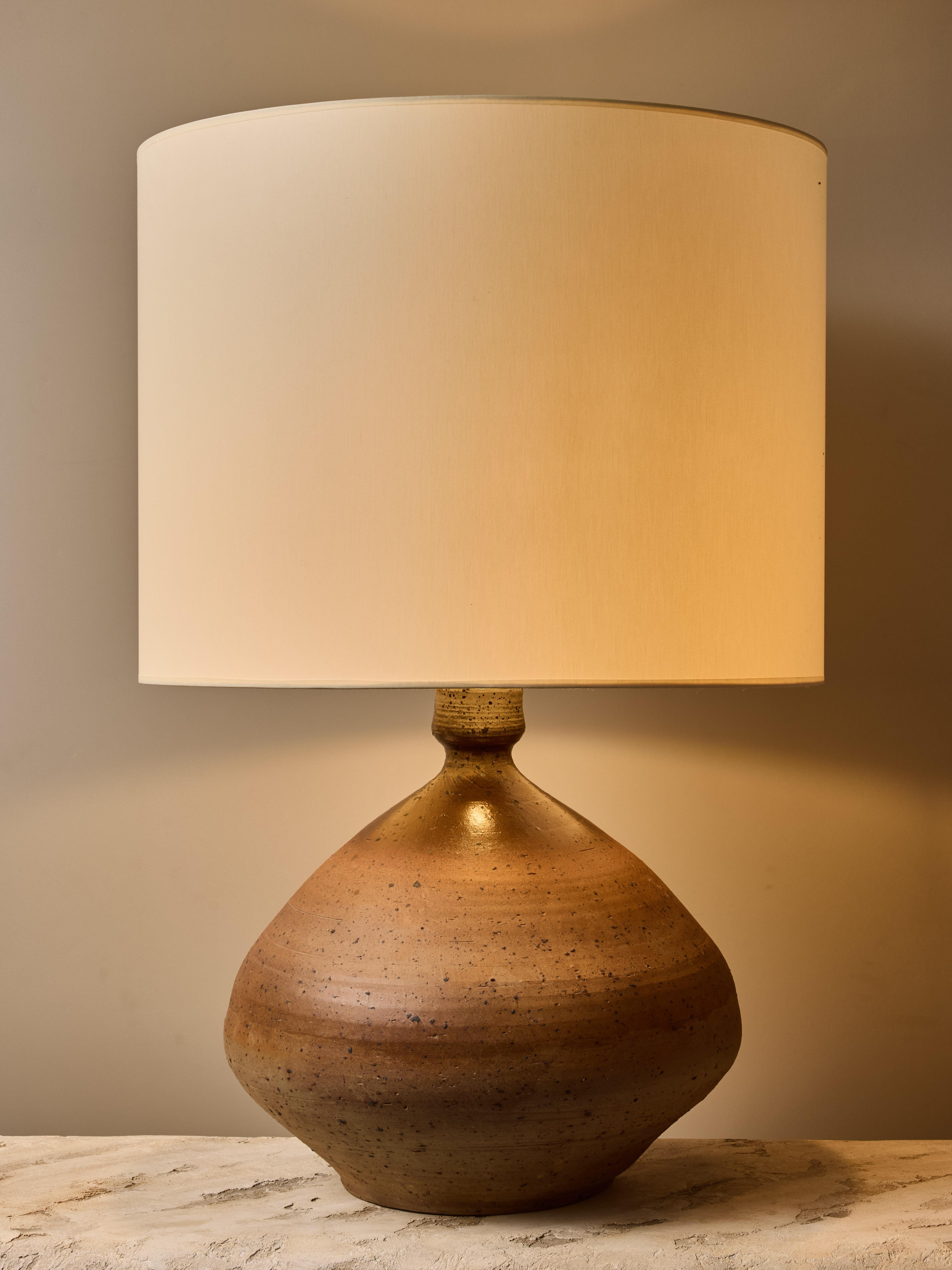 Mid-Century Modern Massive Table Lamp in Different Shades of Terracotta Colour by François Lanusé For Sale