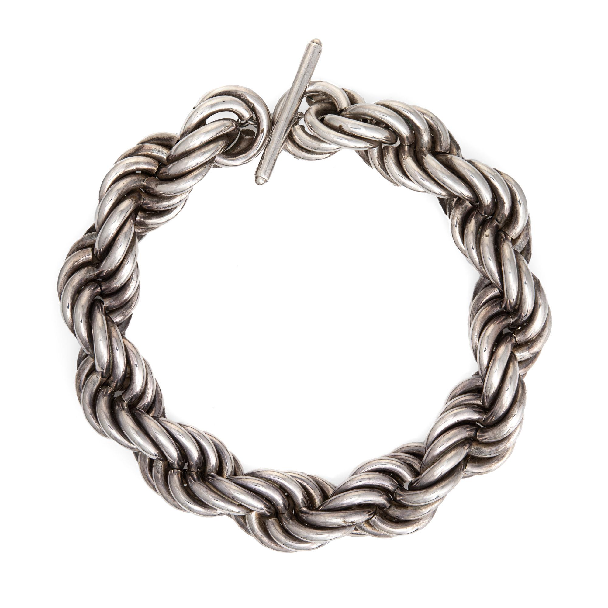 Stylish and finely detailed massive vintage Tiffany & Co rope link necklace crafted in sterling silver (circa 1950s to 1960s).  

The large, oversized rope link necklace measures a wide 28mm (1.10 inches). The statement necklace measures 16 inches