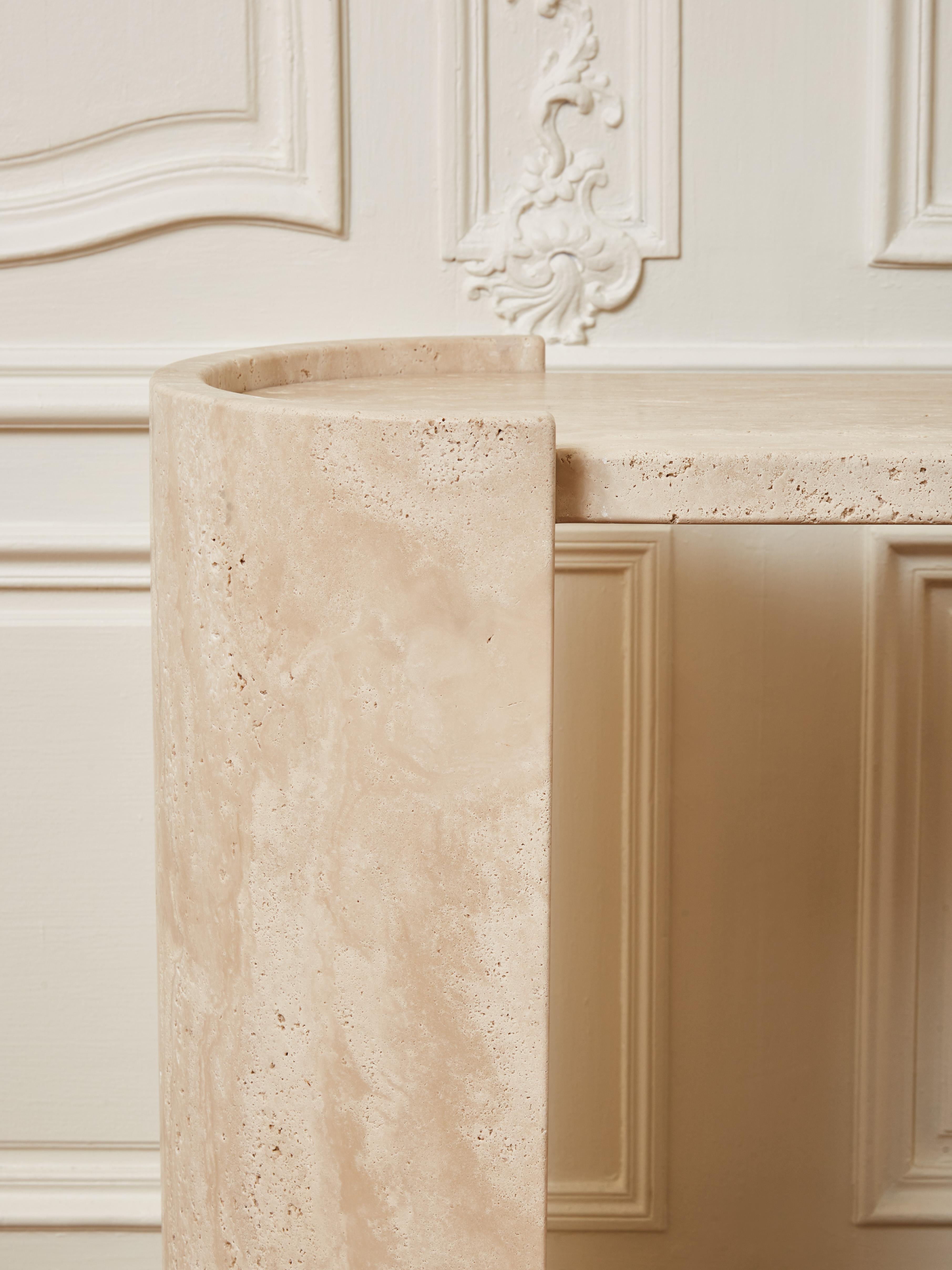 Massive Travertine Stone by Studio Glustin In New Condition In Saint-Ouen (PARIS), FR