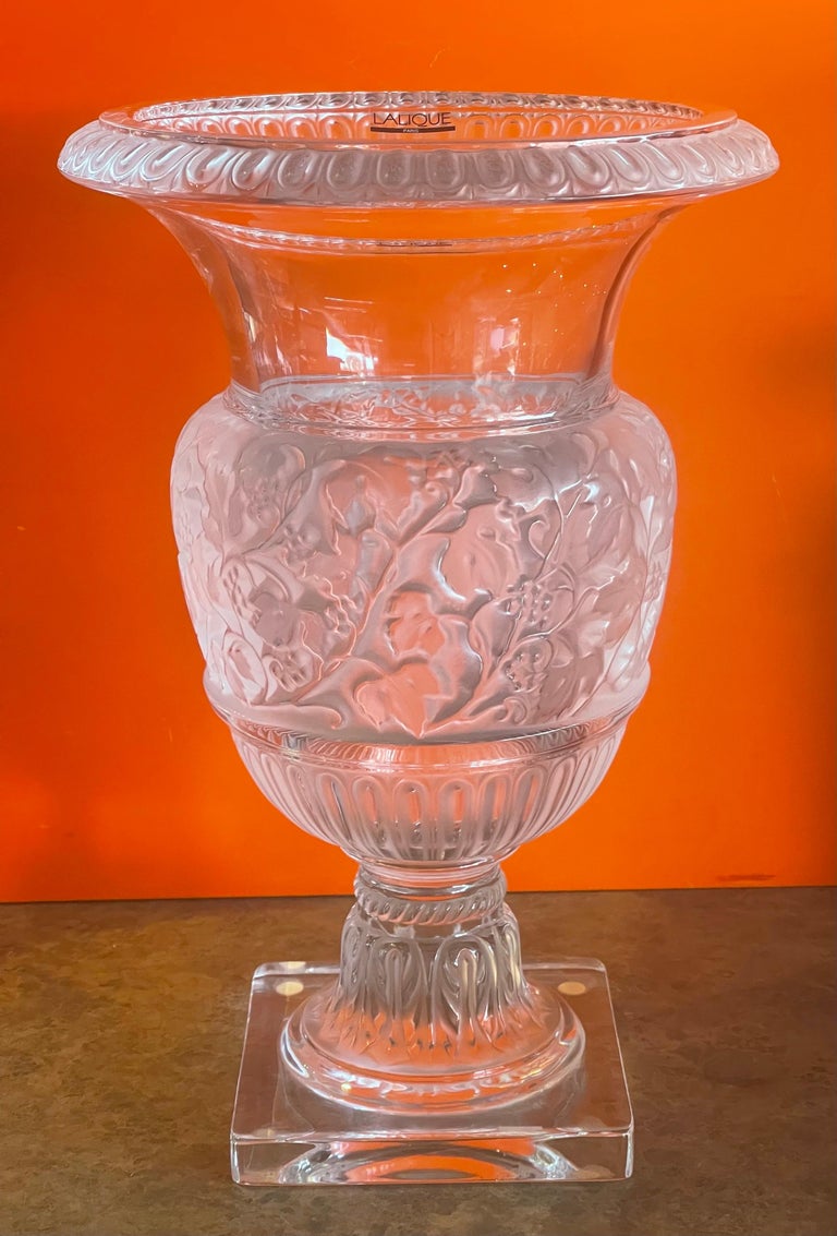 Massive Versailles Vase / Urn by Lalique of France For Sale at 1stDibs