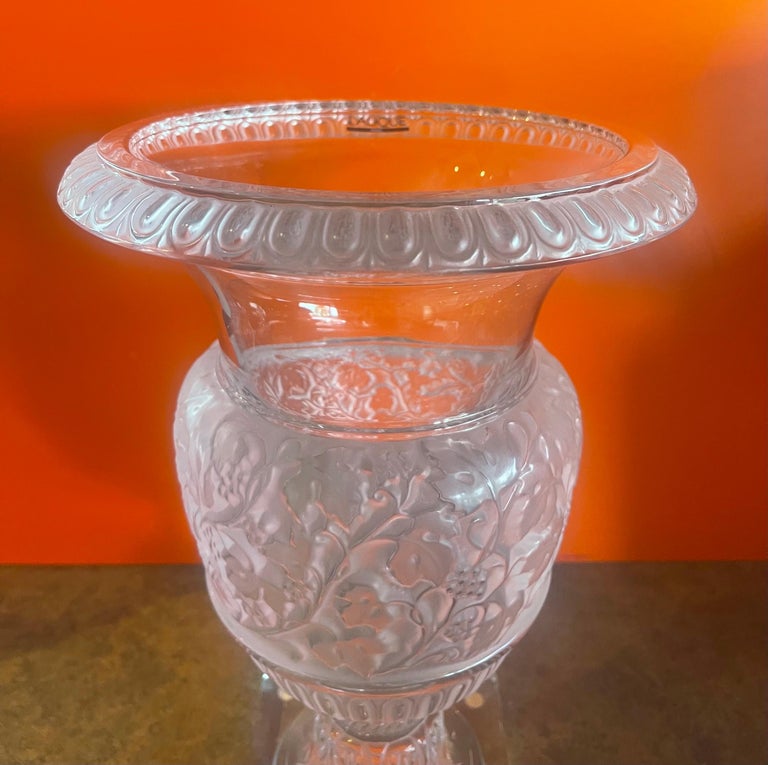 Massive Versailles Vase / Urn by Lalique of France For Sale at 1stDibs