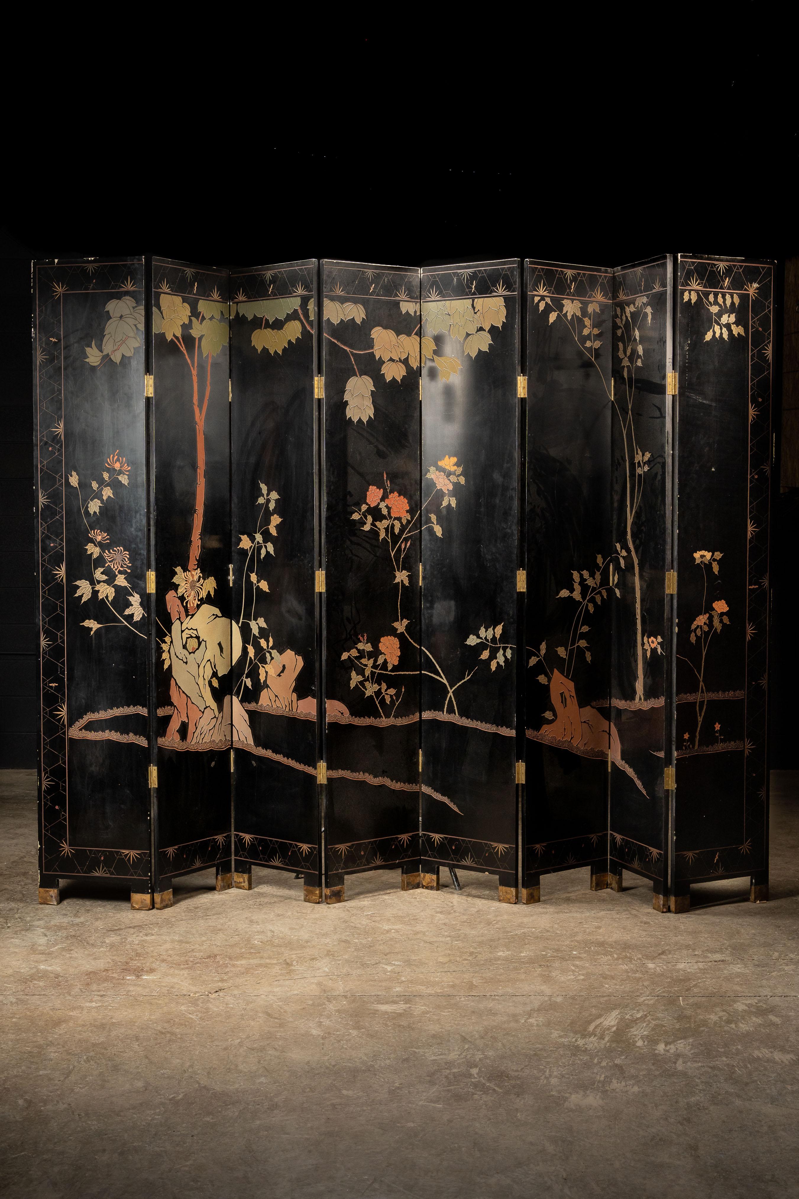 Massive Vintage Chinese Coromandel Screen For Sale 2