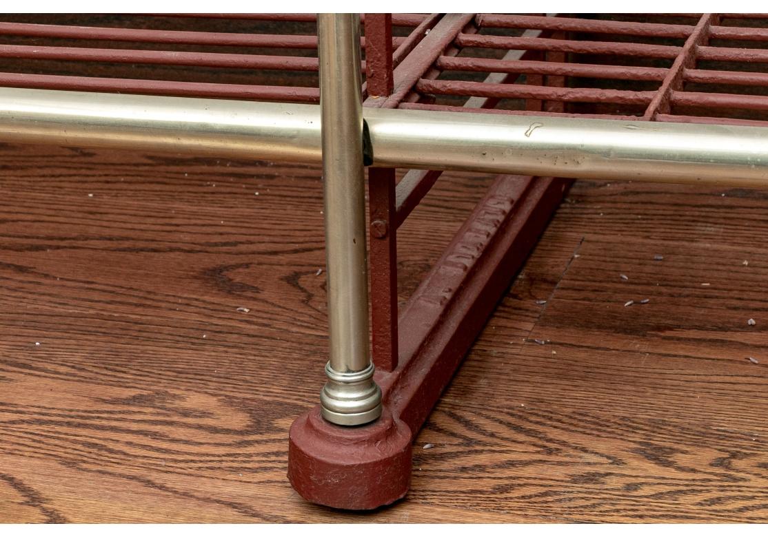 Massive Vintage Iron and Brass Bakers Rack (étagère à pâtisserie en fer et laiton) en vente 7