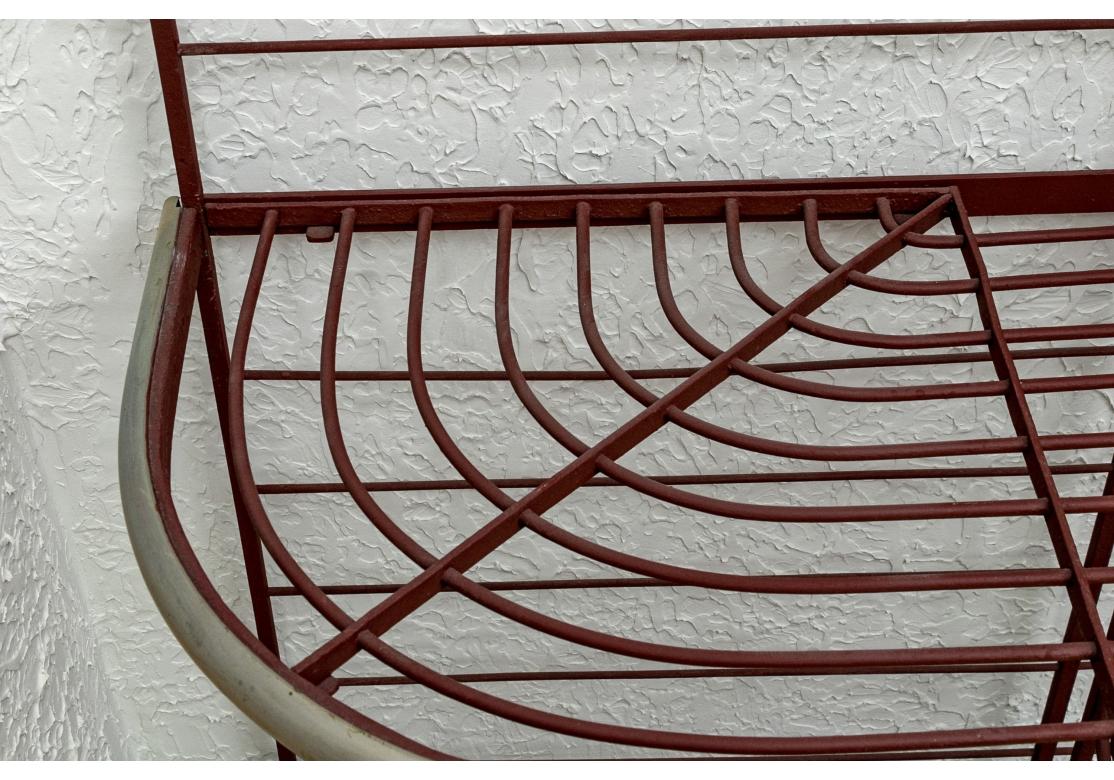 Massive Vintage Iron and Brass Bakers Rack (étagère à pâtisserie en fer et laiton) en vente 1