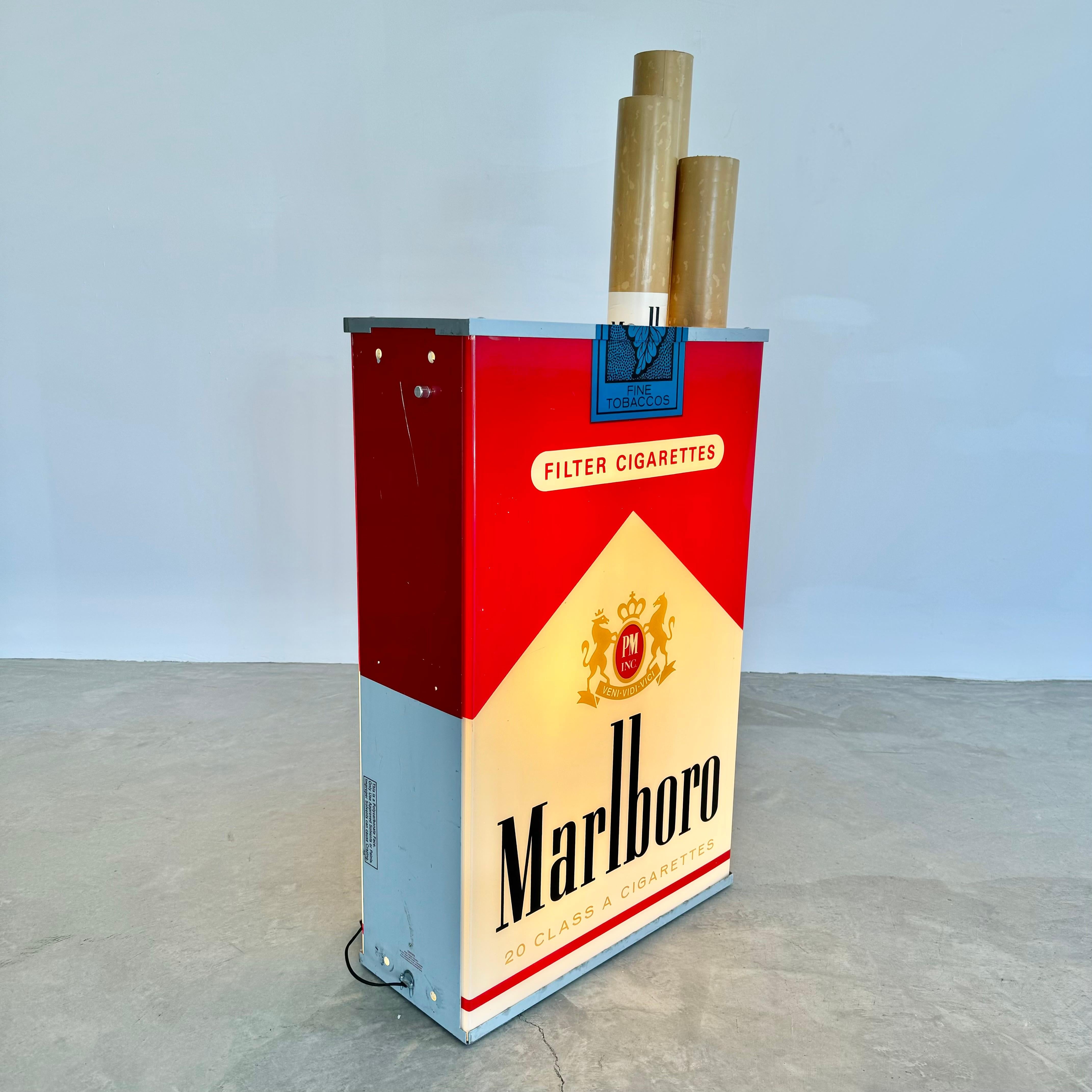 Massiver Vintage Marlboro Light Up Zigarettenpack aus Marlboro, 1980er Jahre, USA (amerikanisch)