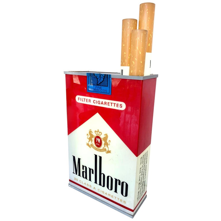 Massive Vintage Marlboro Light Up Cigarette Pack at 1stDibs | cigarette box, vintage marlboro sign, light sign