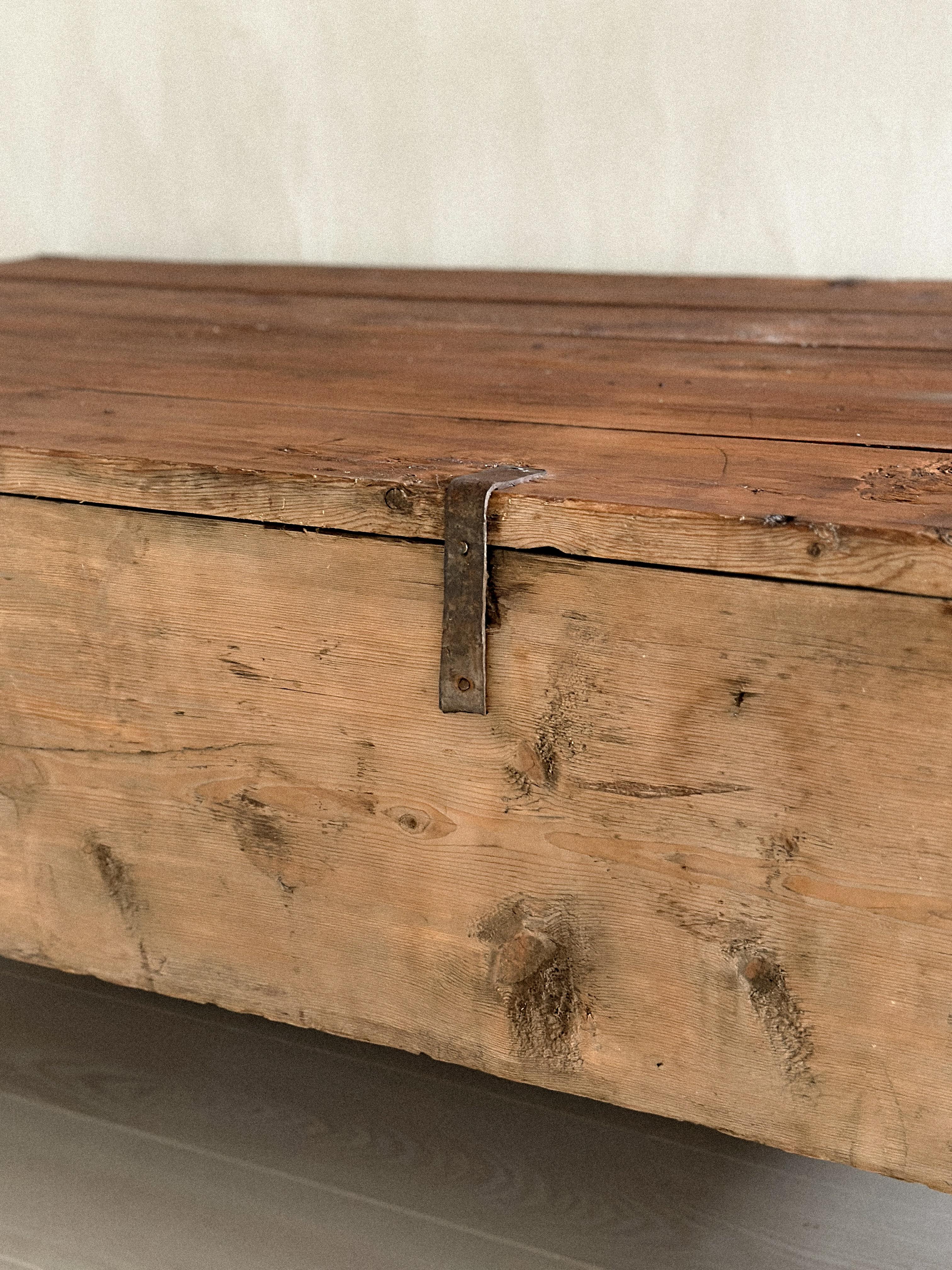 Massive Wabi Sabi Wooden Console, Anonymous, Norway, 1800s For Sale 3