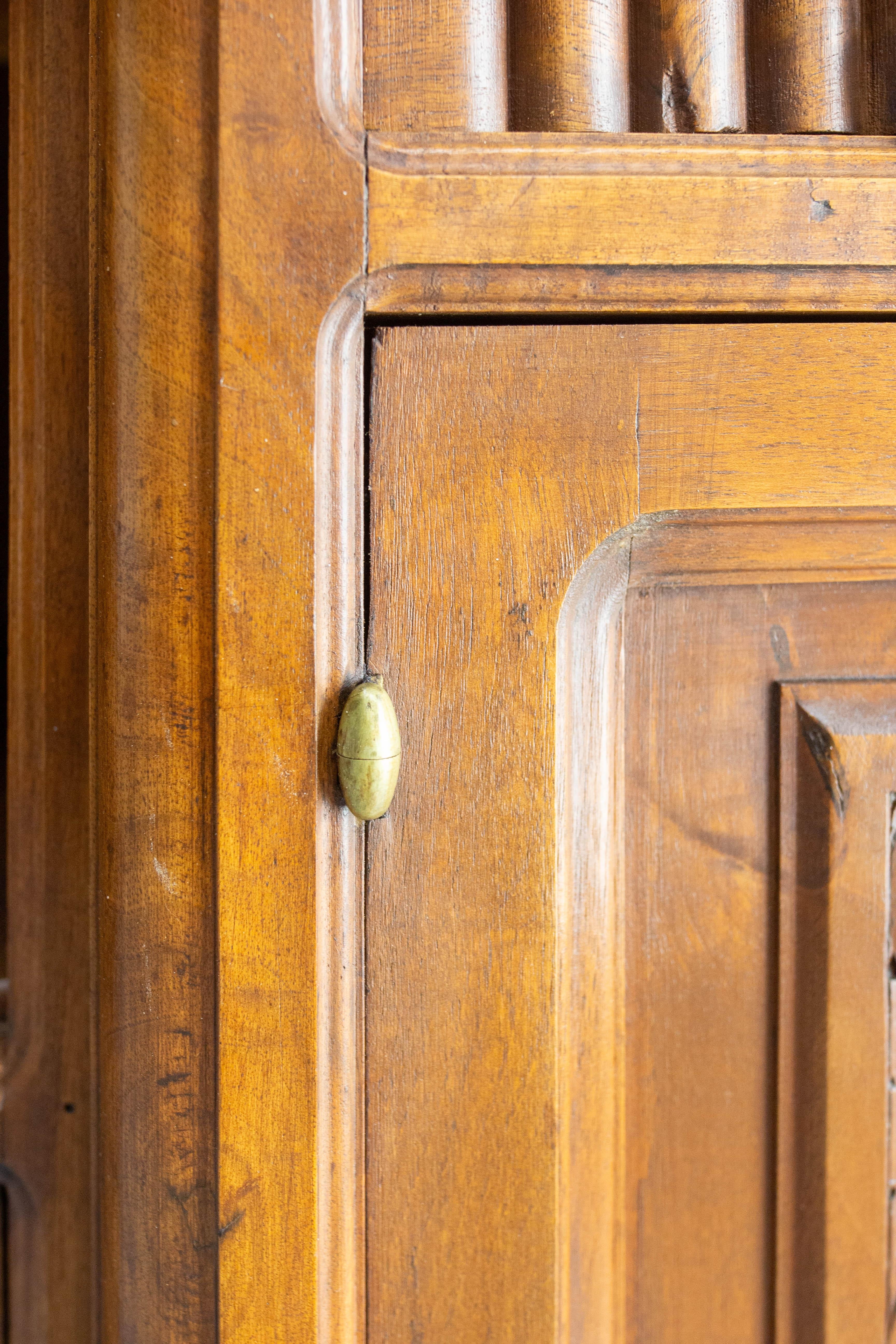 Massive Walnut and Calacatta Marble Top Credenza Sideboard French Buffet, c 1920 For Sale 6