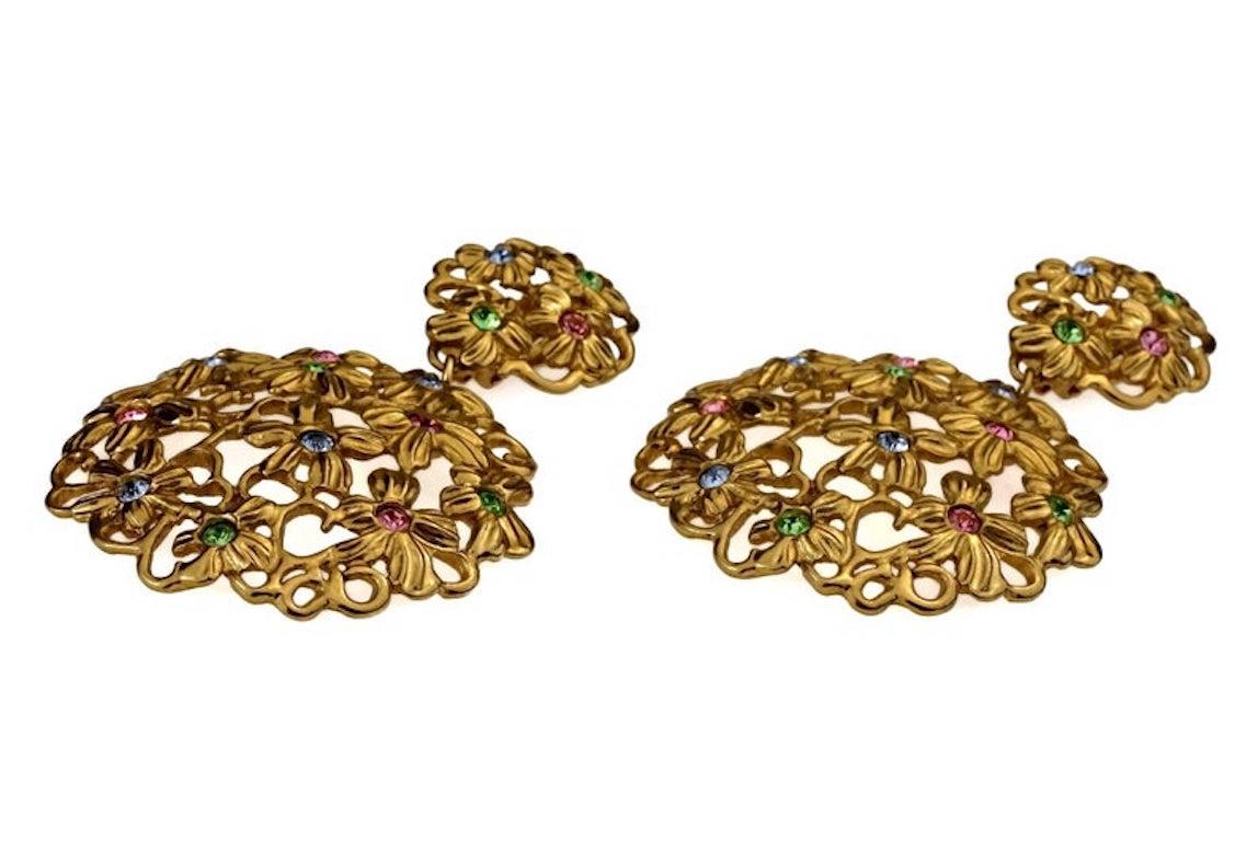 Massive YVES SAINT LAURENT Ysl Openwork Rhinestone Flower Dangling Earrings In Excellent Condition For Sale In Kingersheim, Alsace