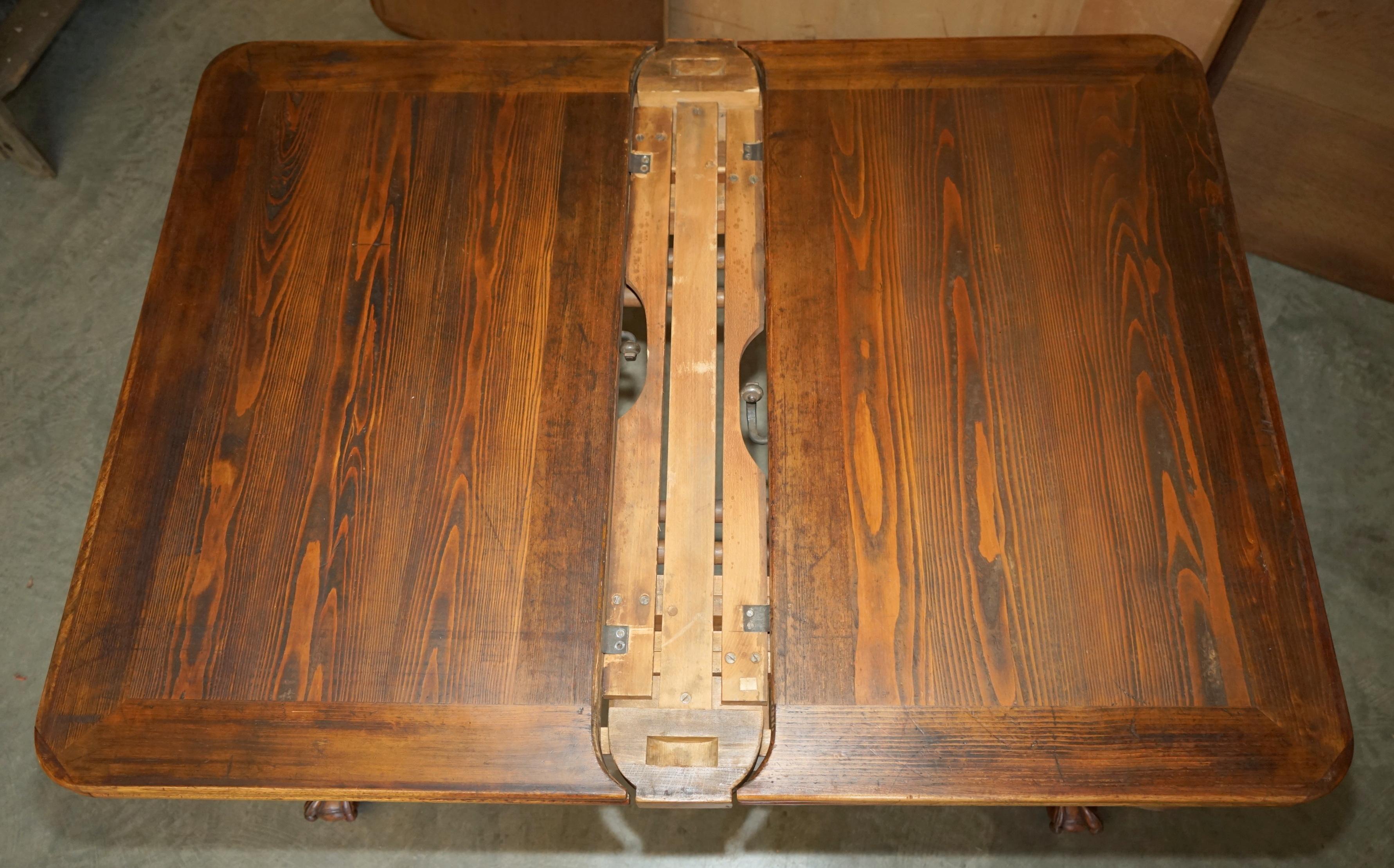 MESA DE COMEDOR MASSIVELY EXTENDiNG ANTIQUE FRENCH WALNUT ART DECO CLAW & BALL en venta 3