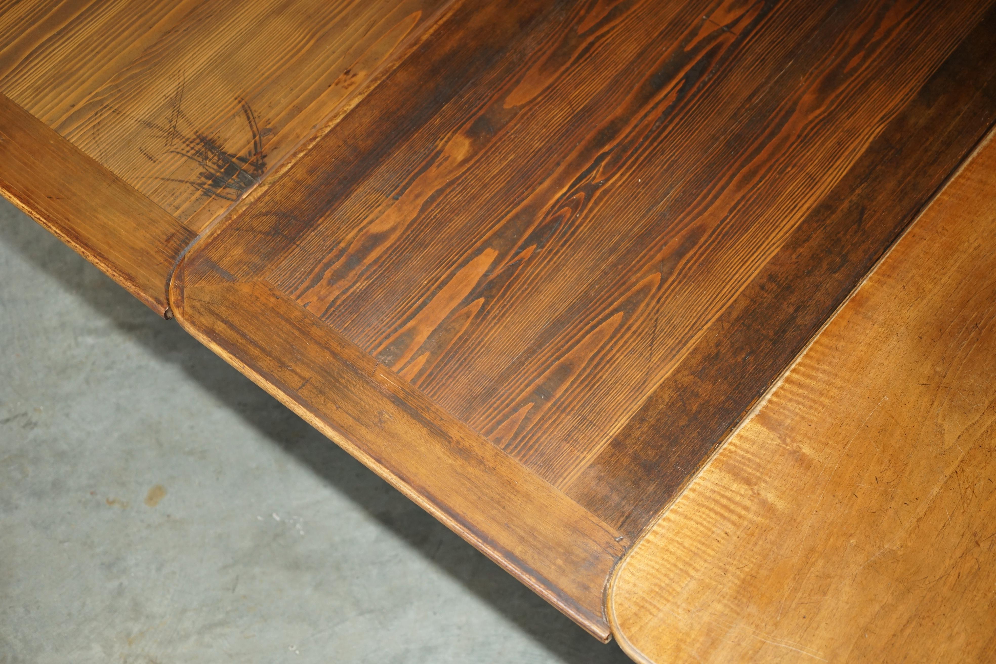 MESA DE COMEDOR MASSIVELY EXTENDiNG ANTIQUE FRENCH WALNUT ART DECO CLAW & BALL en venta 9