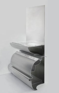 Consola sin masa, aluminio, espejo, acero, mármol by Todomuta Studio