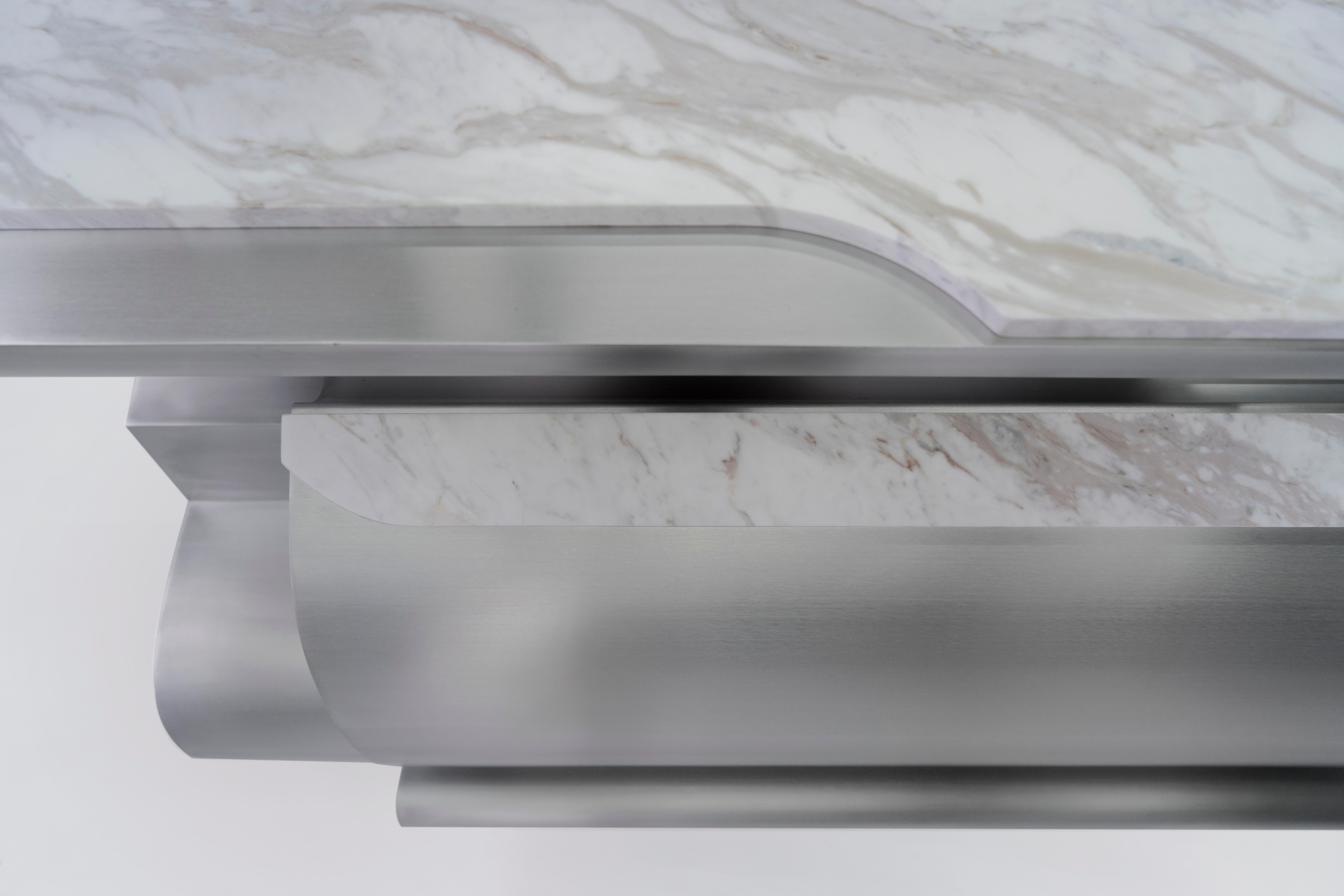 XXIe siècle et contemporain Console Massless en aluminium, miroir, acier et marbre par Todomuta Studio en vente