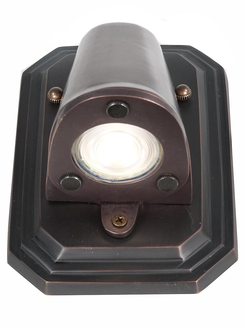 Américain Mast Light Sconce en vente