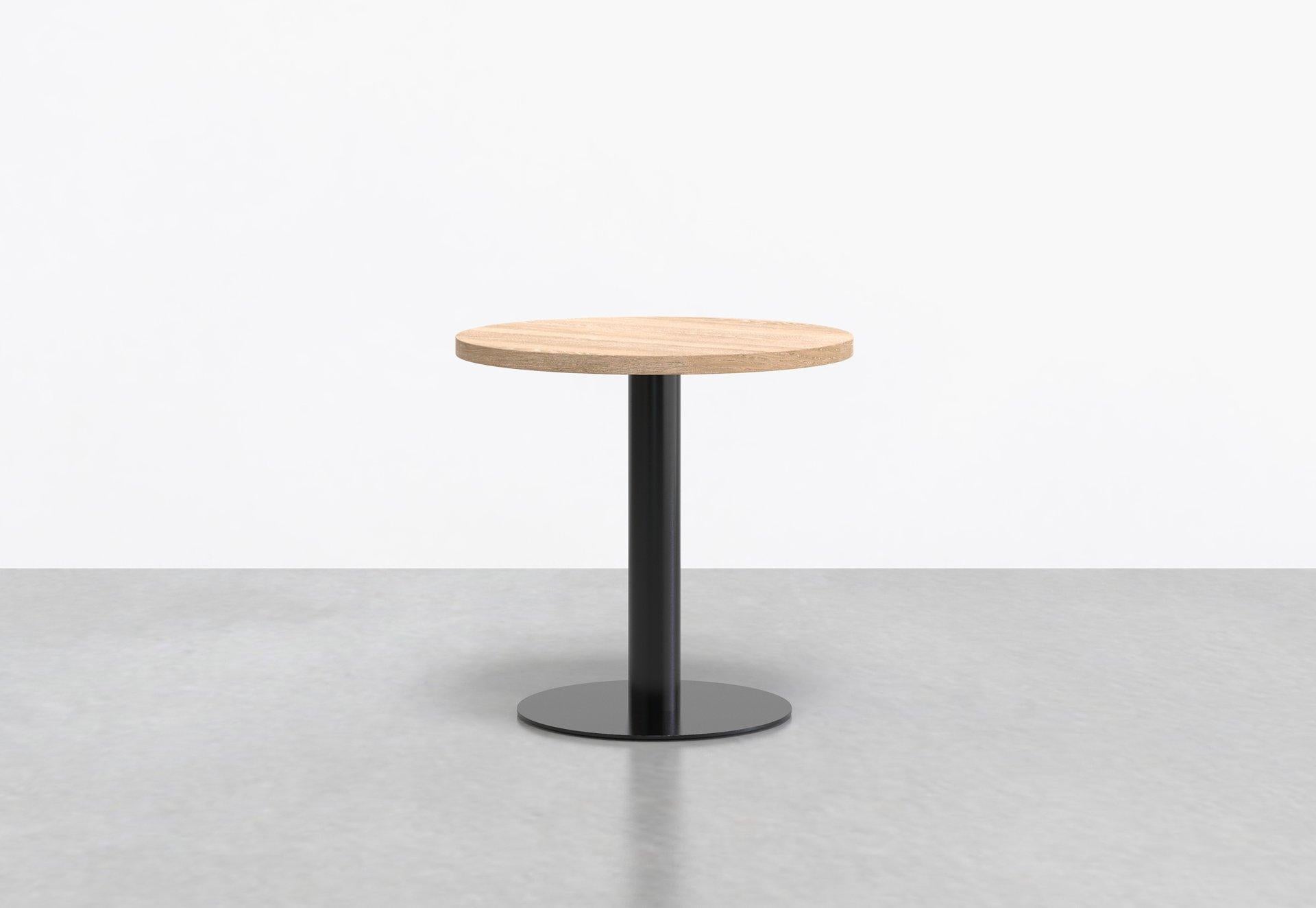 The cafe version of our larger Mast tables, the Mast cafe is a modern cafe table designed for dining and common areas. Choose between round or square tops, paired with a cylindrical pedestal base, which tucks into smaller areas with ease.