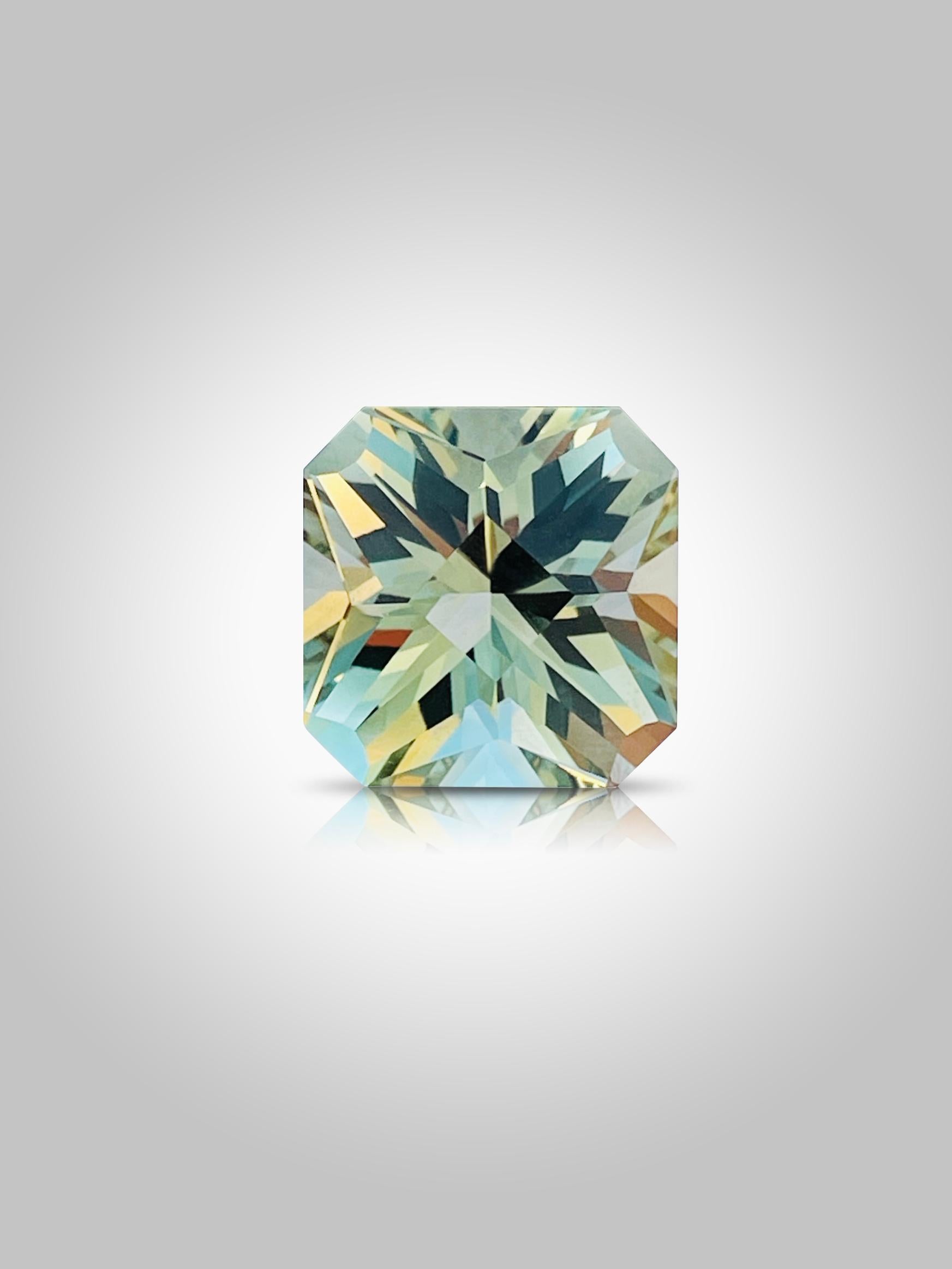 Women's or Men's Master precision cutting gemstone Natural Green quartz 10.31ct unique piece  For Sale