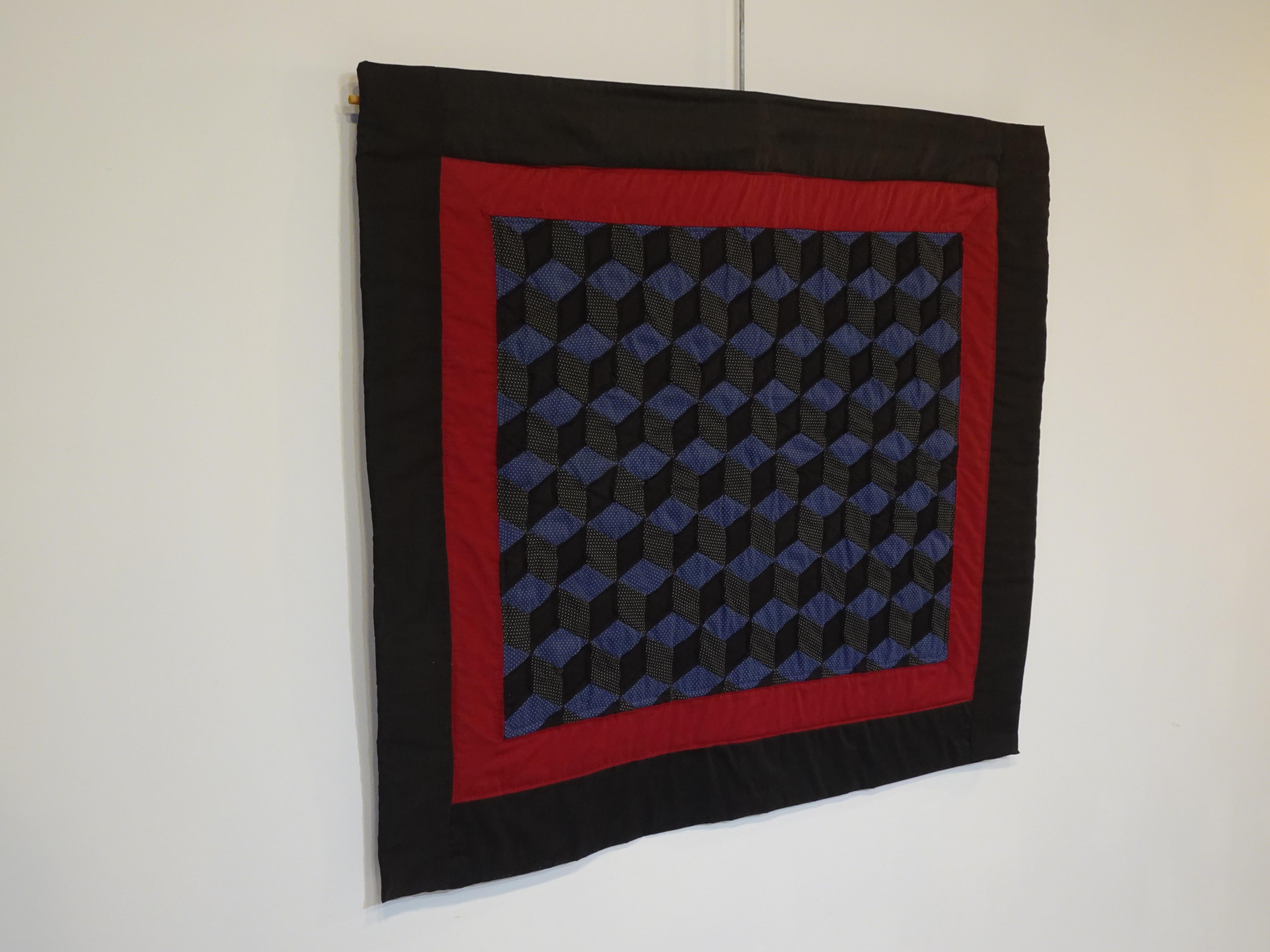 Nina M. Groves Master Quilter Kleine geometrische Wandbehangs Steppdecke, Nina M. Groves (Moderne) im Angebot