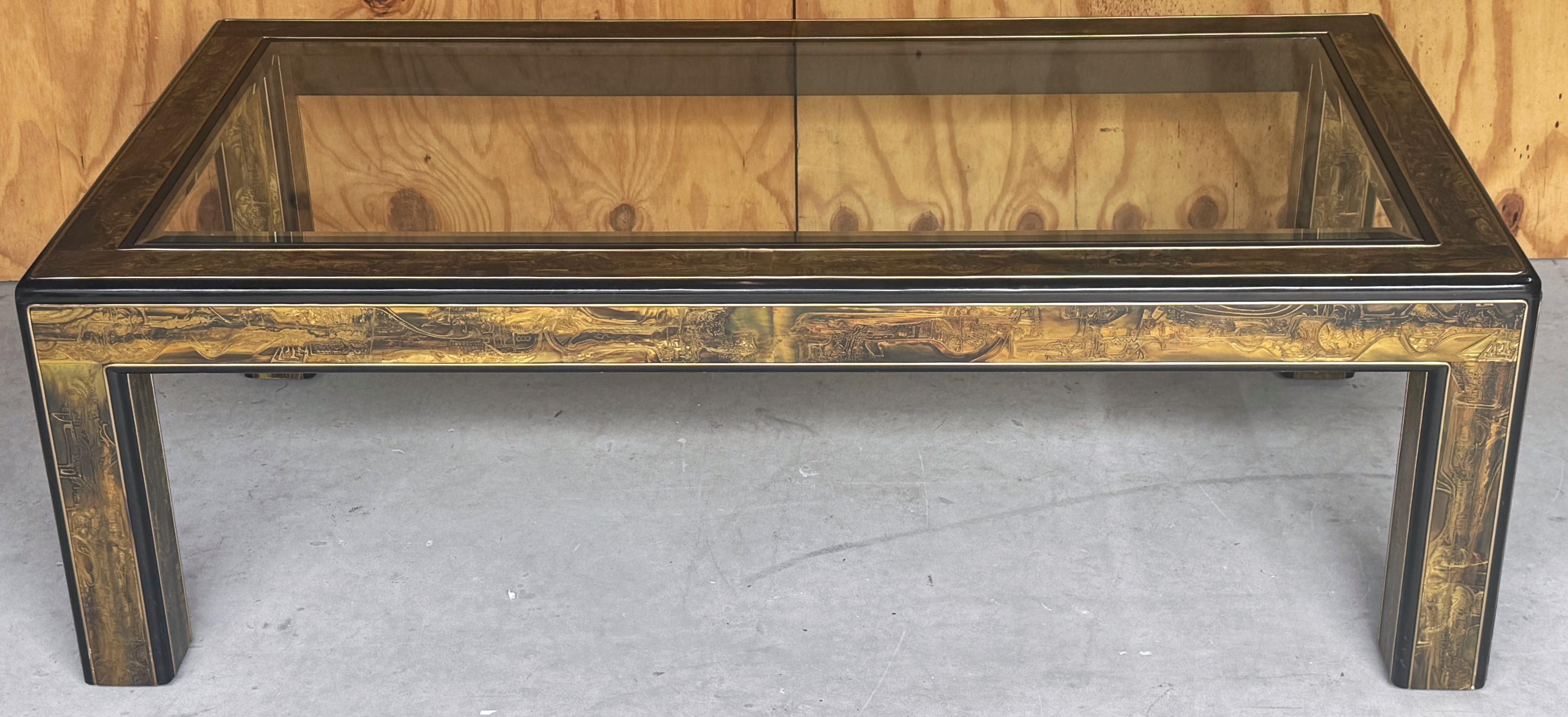 Mid-Century Modern Table basse/table de cocktail Mastercarft en laiton gravé à l'acide par Bernhard Rohne en vente