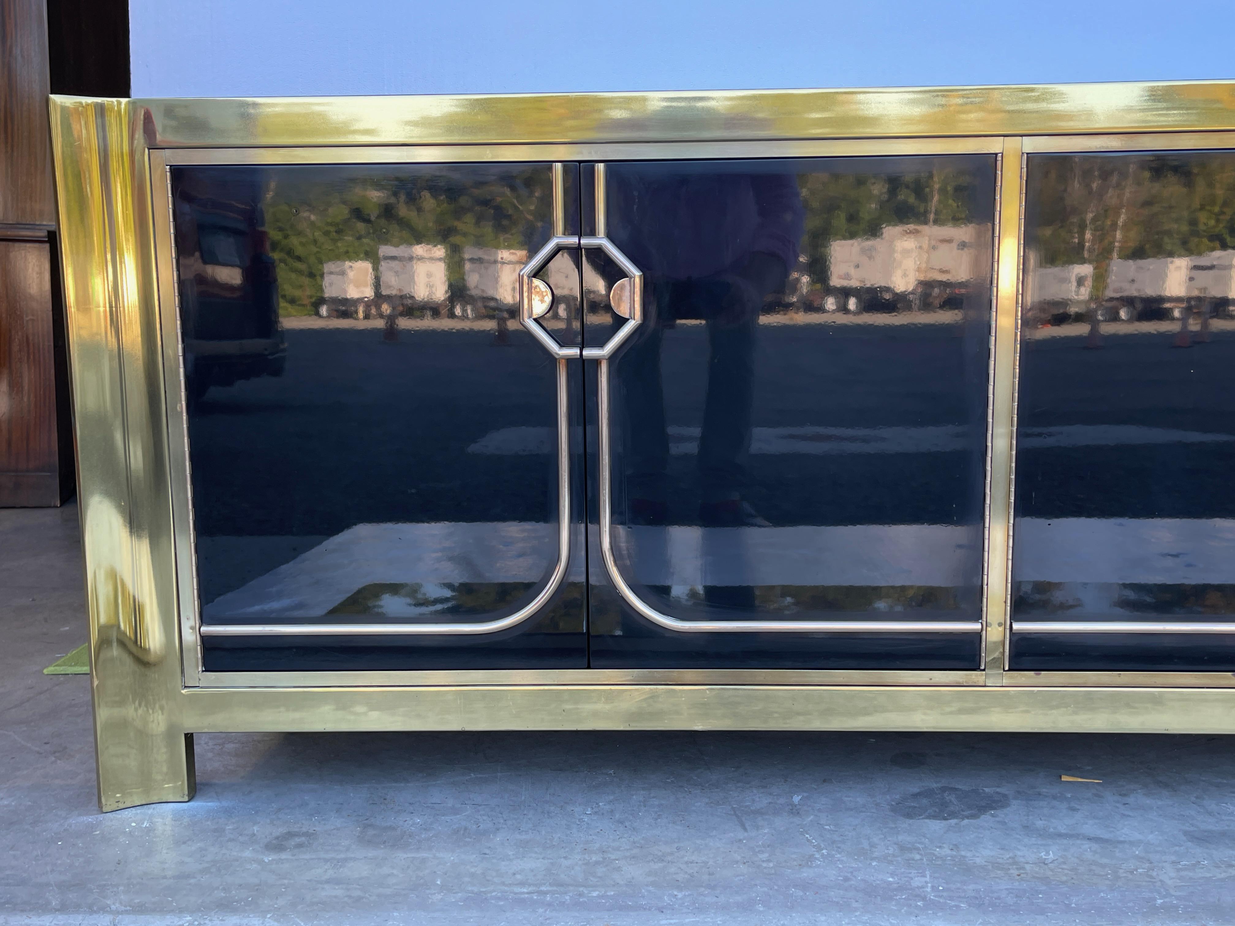 Mastercraft Brass and Black Lacquer Sideboard For Sale 12
