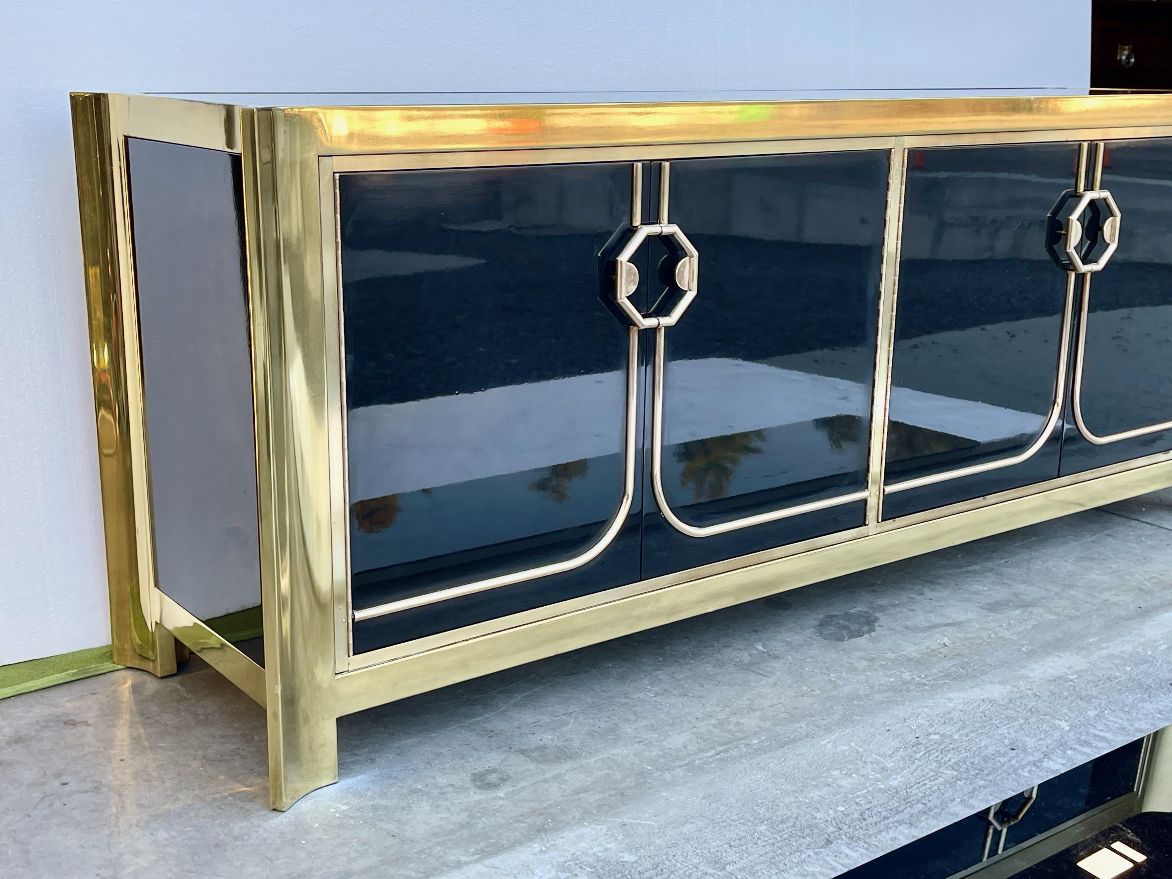 Mastercraft Brass and Black Lacquer Sideboard For Sale 2