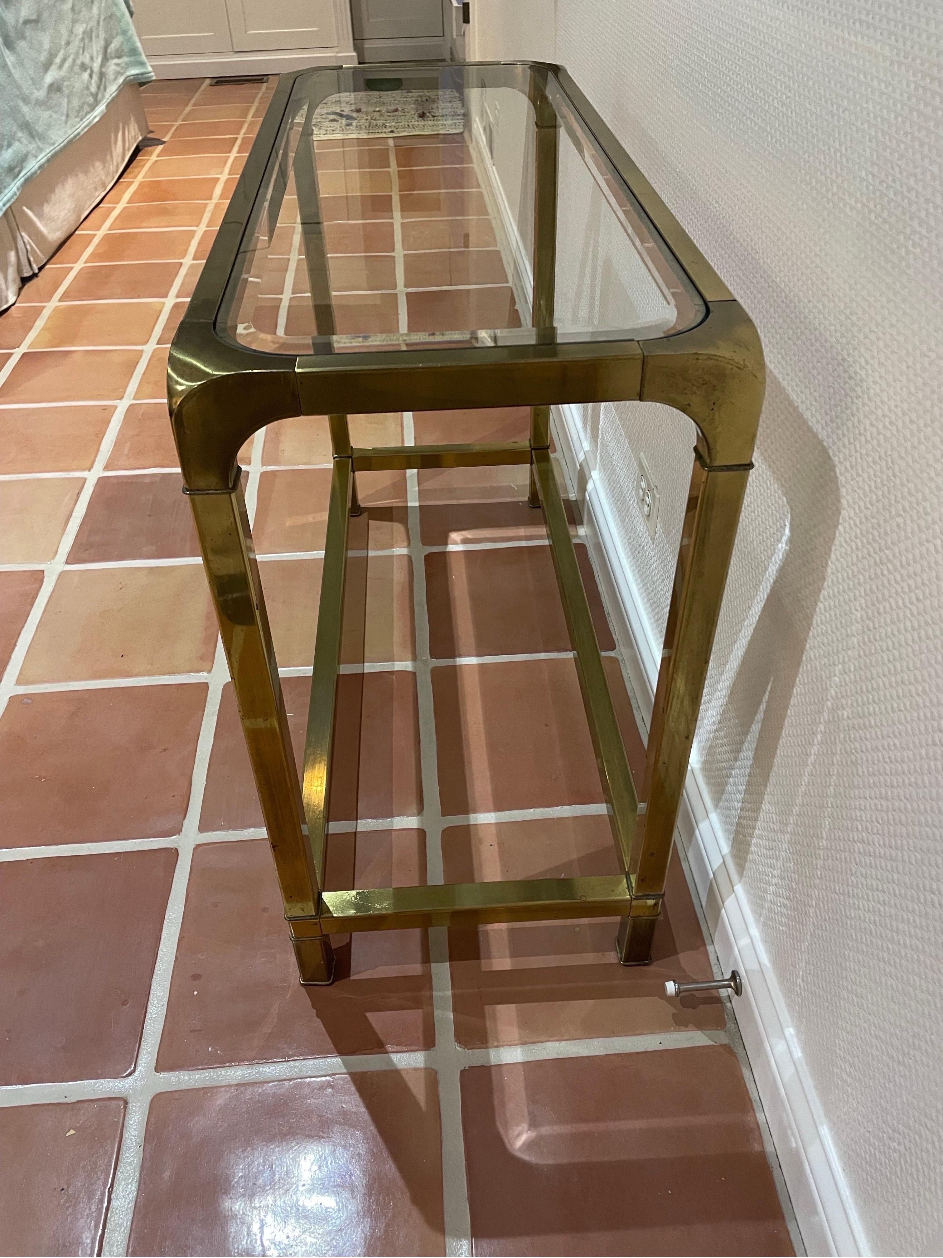 Mastercraft brass and glass console  In Good Condition For Sale In Chicago, IL