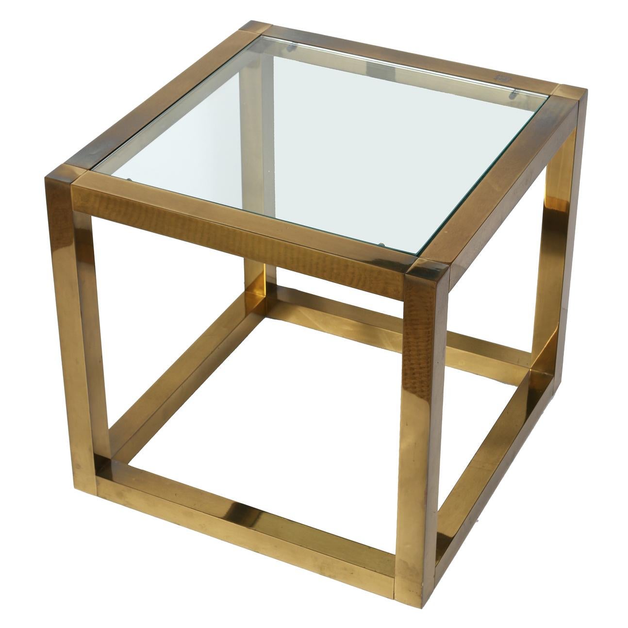 Mastercraft Brass and Glass Cube Side Table In Good Condition For Sale In Locust Valley, NY