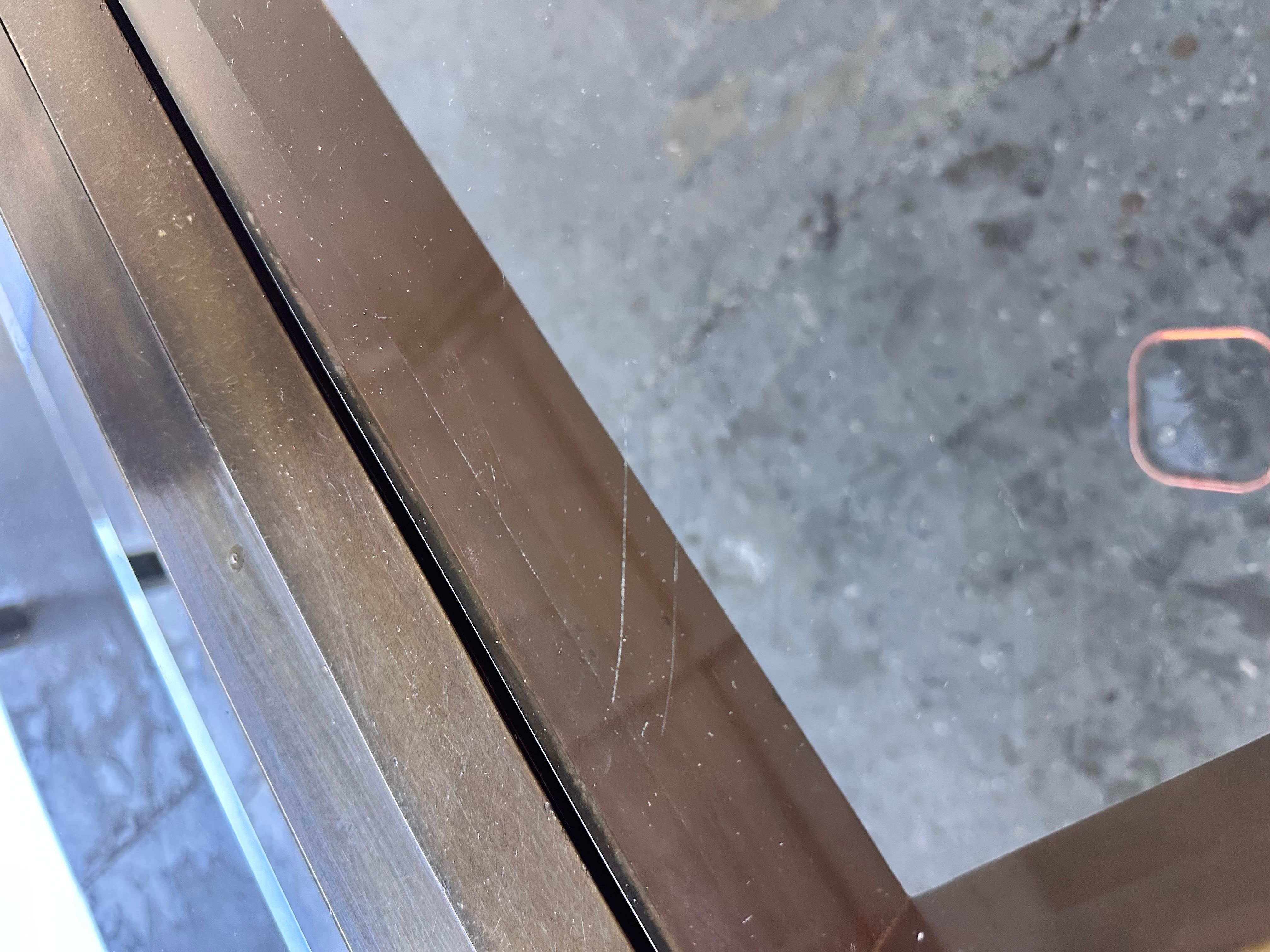 Table de salle à manger à rallonge en laiton et verre Mastercraft en vente 6