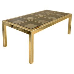 Mesa de comedor Mastercraft de latón con inserciones de cristal