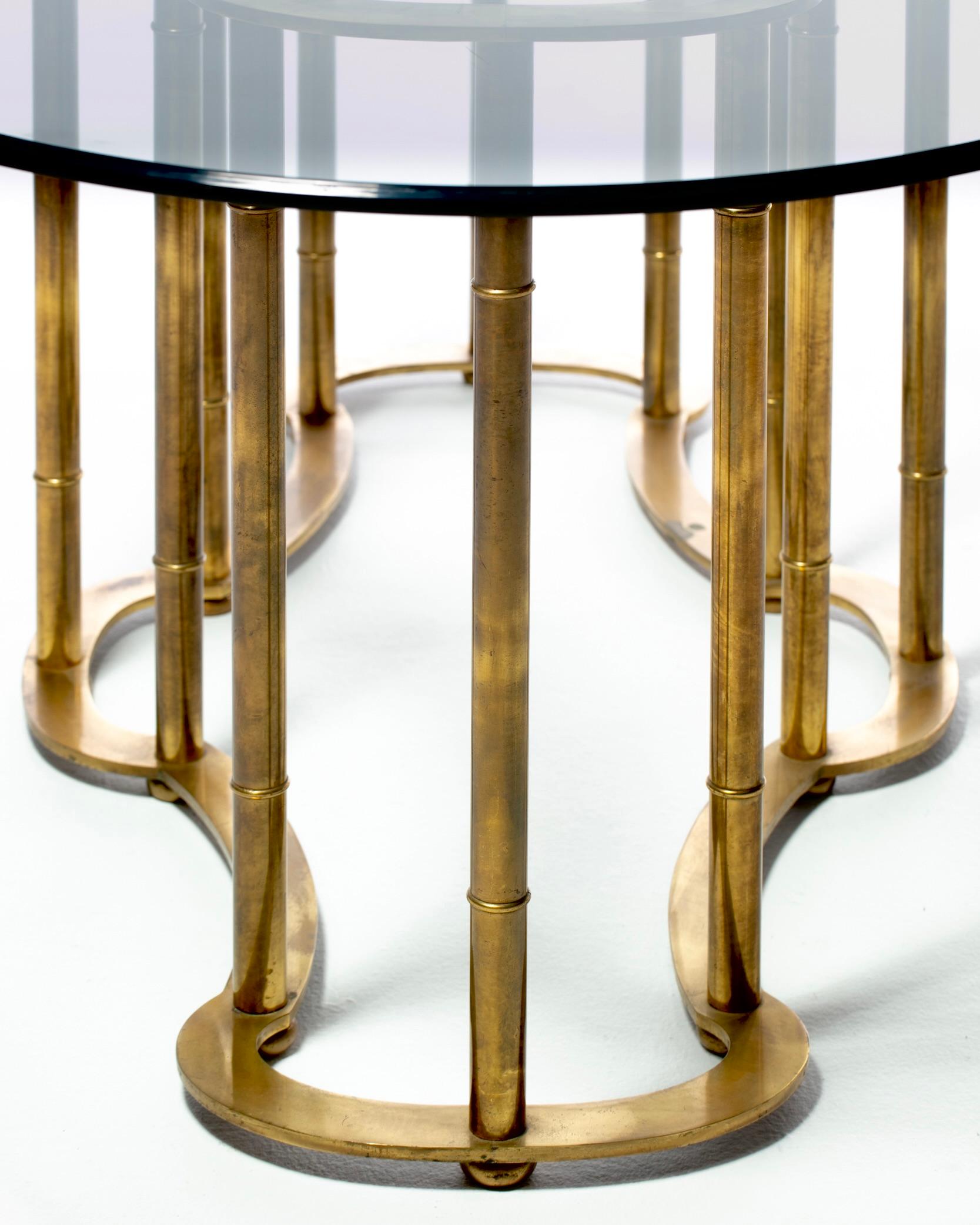 Mesa de comedor Mastercraft Brass Faux Bamboo Hollywood Regency, circa 1970 Regencia de Hollywood en venta