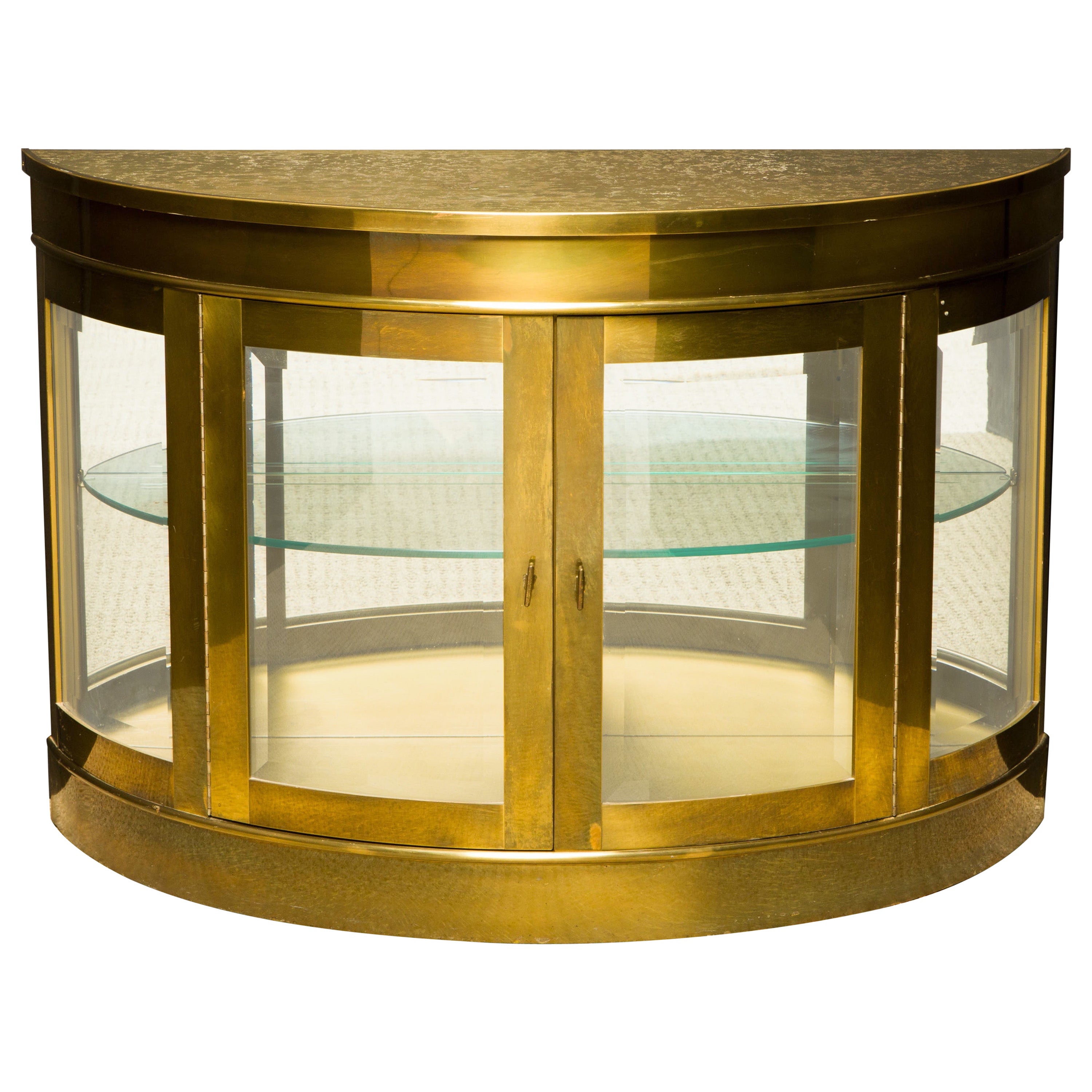Mastercraft Brass Illuminated Demilune Vitrine Cabinet, 1970s, Signed