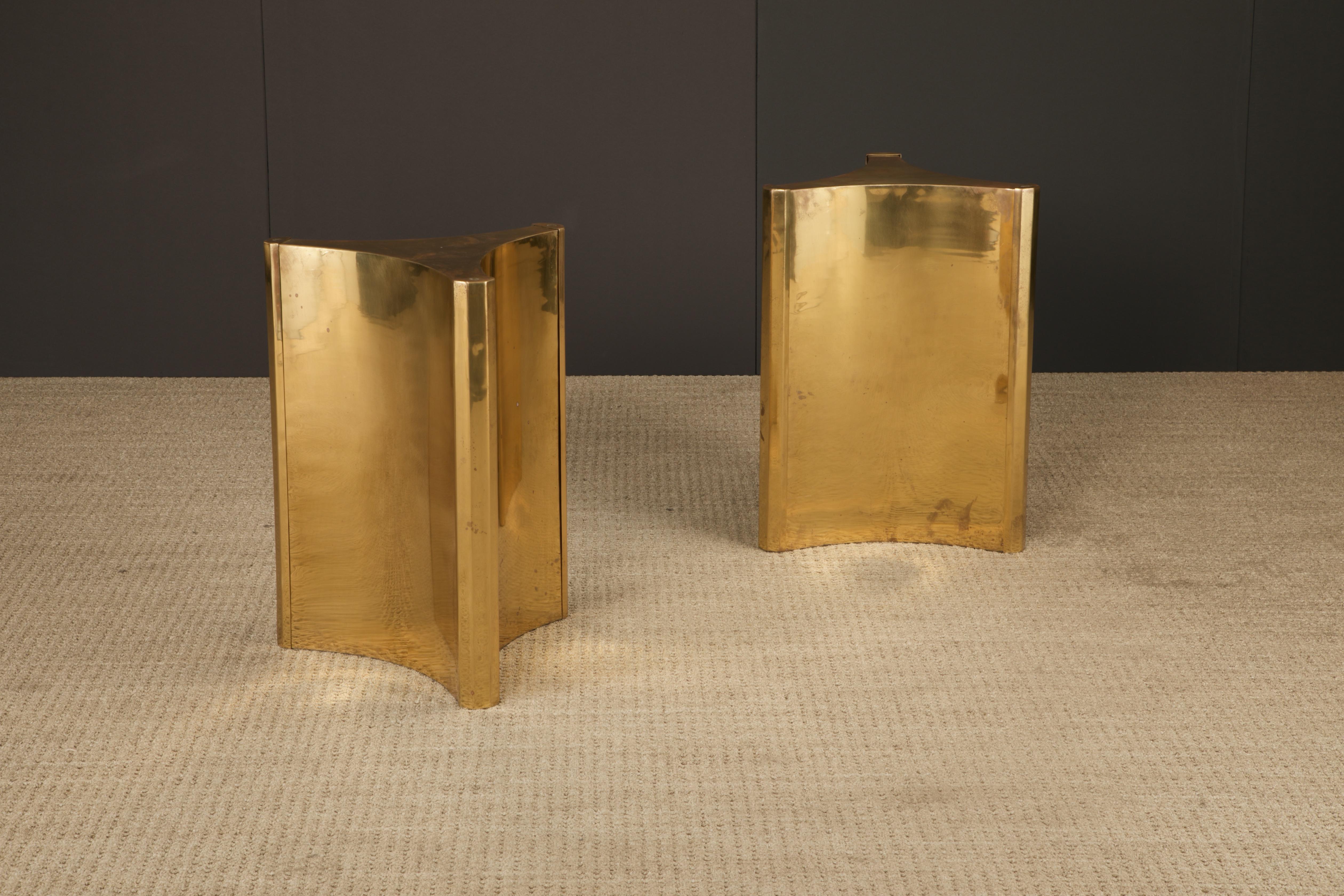 Mastercraft Brass 'Trilobi' Triangular Dining Table or Desk Bases, circa 1970 In Good Condition For Sale In Los Angeles, CA